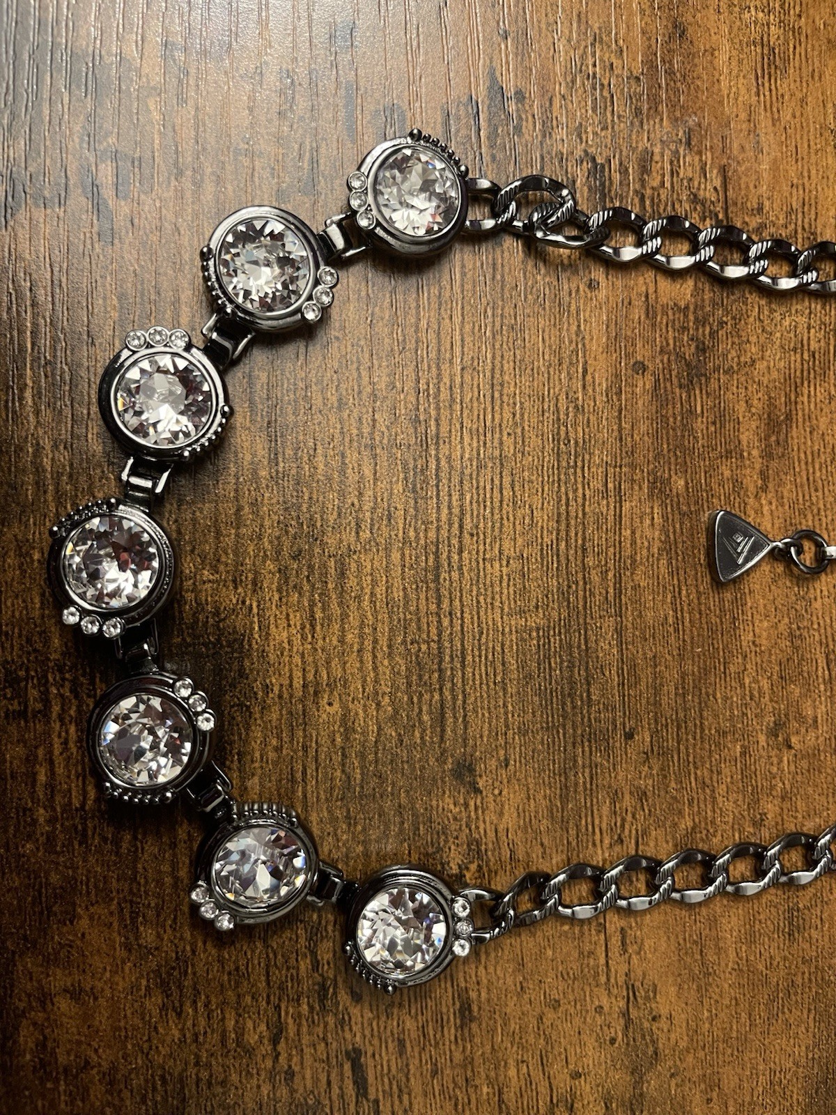 SILPADA GLAMOUR Swarovksi Crystal Hematite Statement Necklace 18-20″