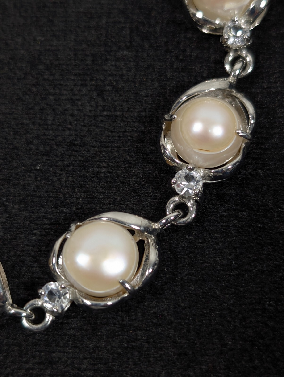 Silver Tone Baroque Button Pearl Rhinestone Tennis Bracelet Bridal Wedding 9 in
