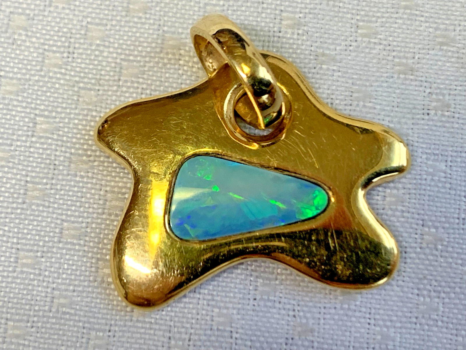 14K Yellow Gold Star Pendant 4.66g Fine Jewelry Abstract Opal Look Charm *READ*