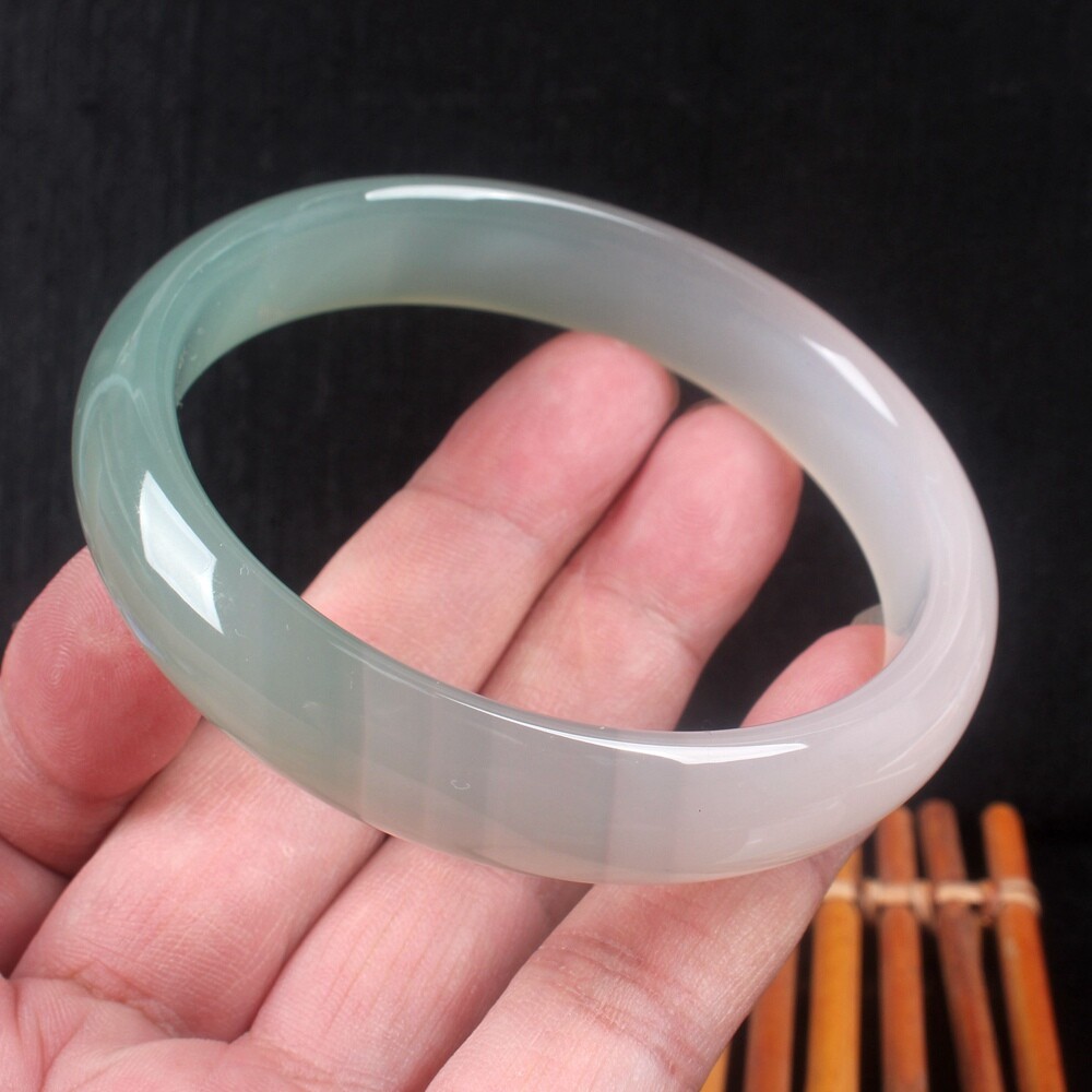 54-64MM Certified Natural Agate Chalcedony ice Green Jade Bracelet Bangle AAA