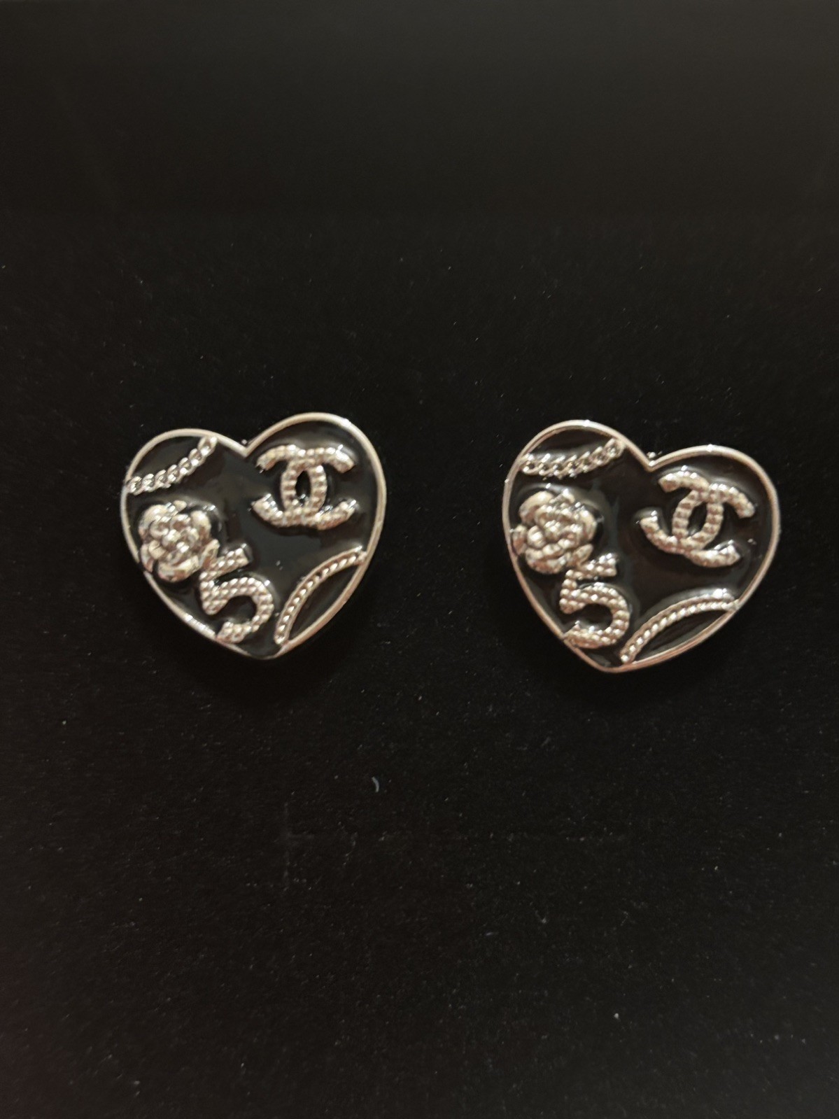Chanel pink earring