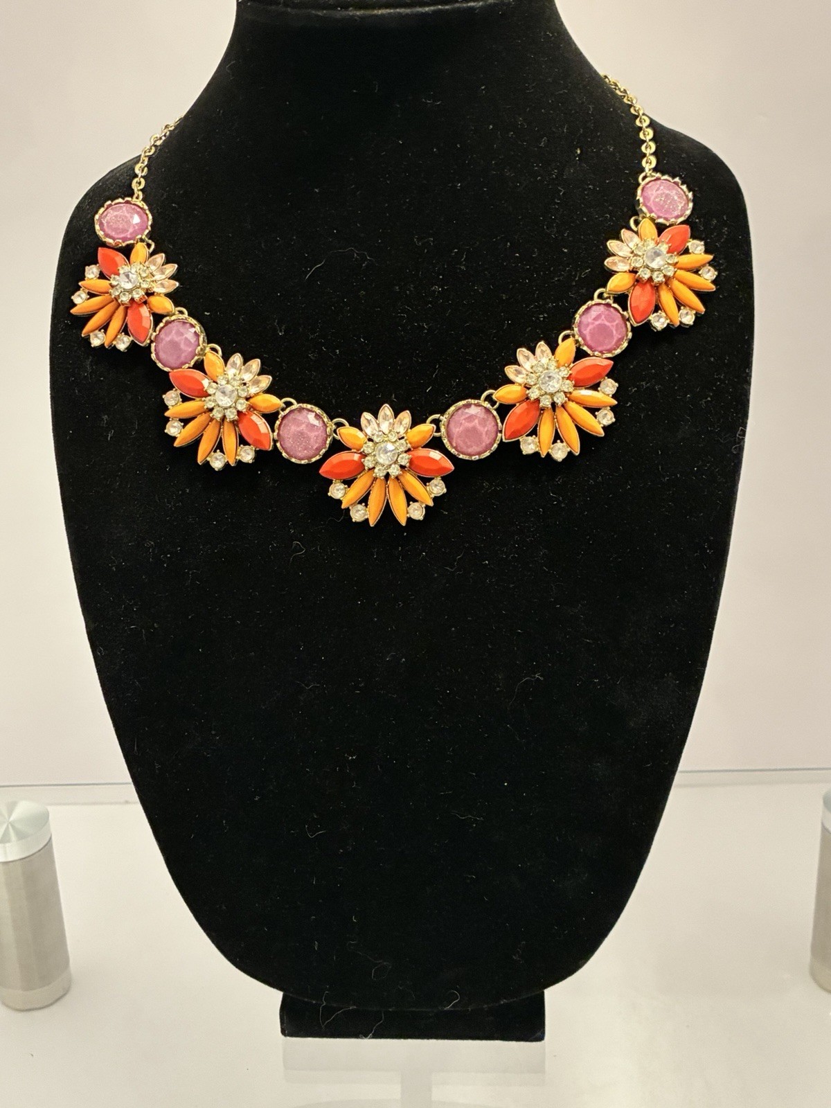 Chunky Floral Bib Statement Necklace Gold Tone Orange Pink Rhinestone Flower 20″
