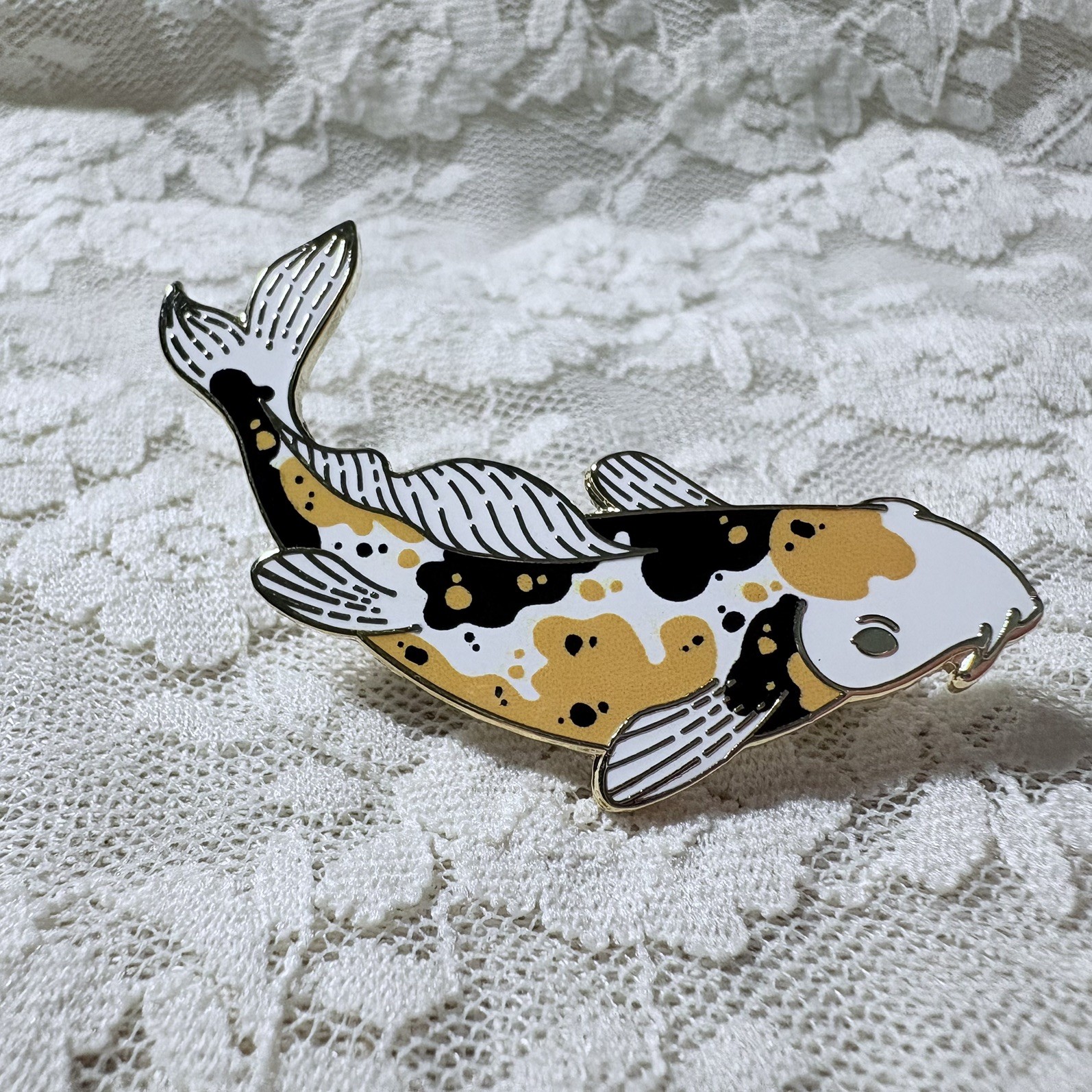 Ki Kumonryu Koi Fish Enamel Pin | Yellow and Black Koi | Pin Collector Gift