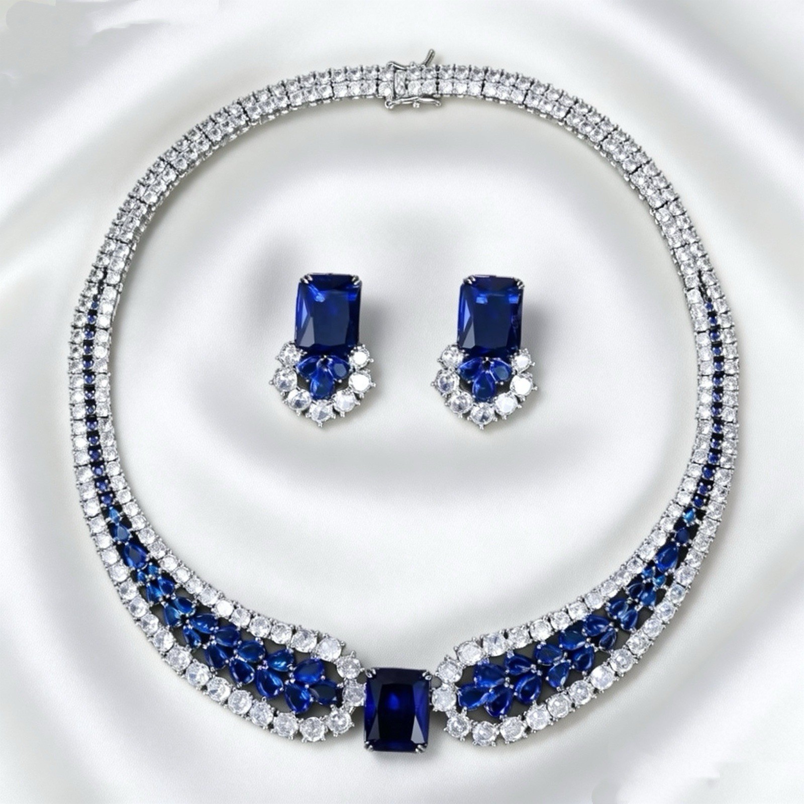 Sparkling zirconia crystal Bridal Necklace and Earrings Set