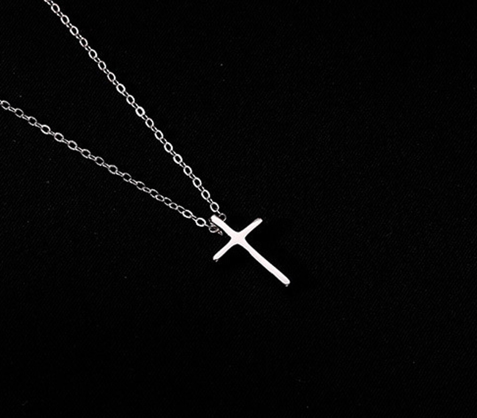 Small Plain Cross Pendant Necklace in SOLID 925 Sterling Silver 16-18 Inch Chain