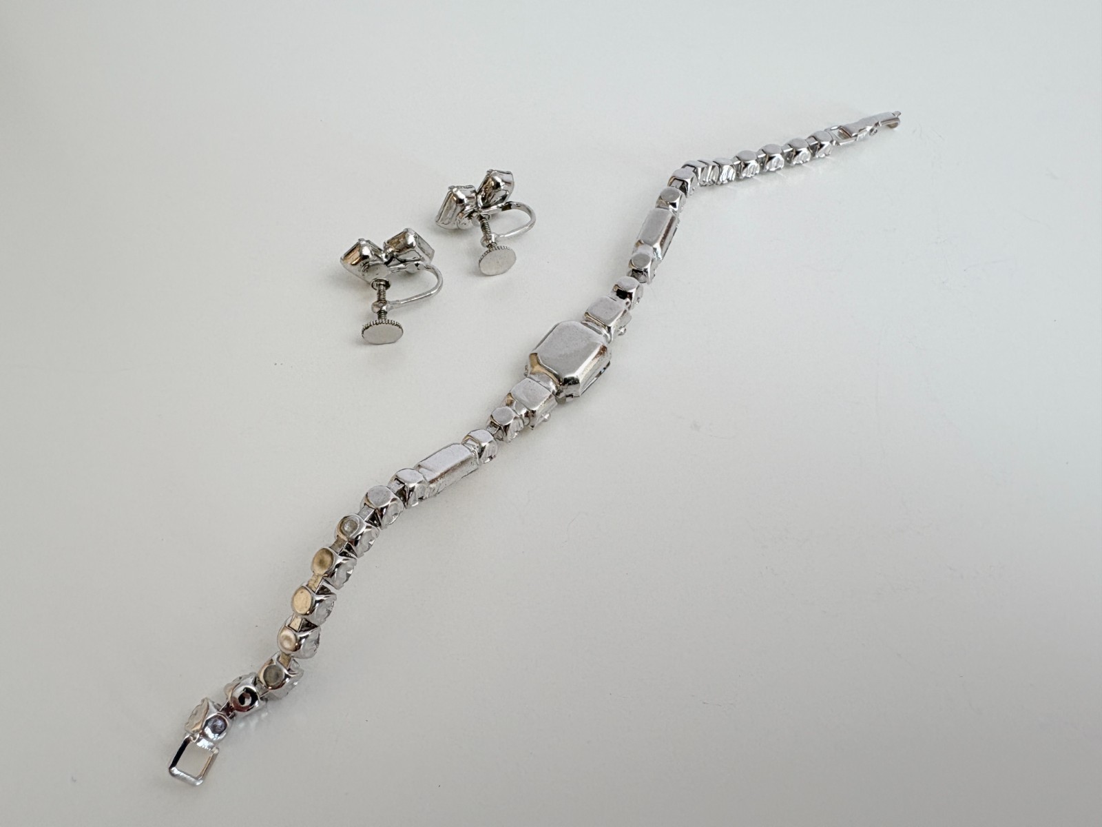 VTG 6.5″ Emerald Cut Cubic Zirconia Bracelet with Emerald Cut CZ Earrings Set