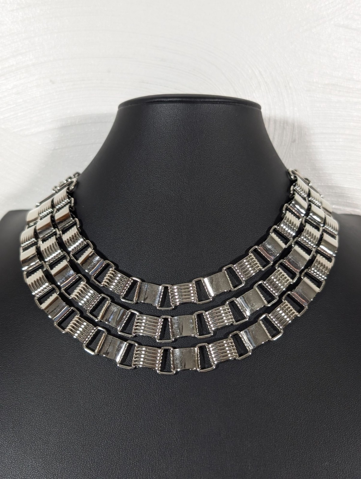 Worthington Silver Tone Triple Book Chain Layer Statement Necklace 17 in