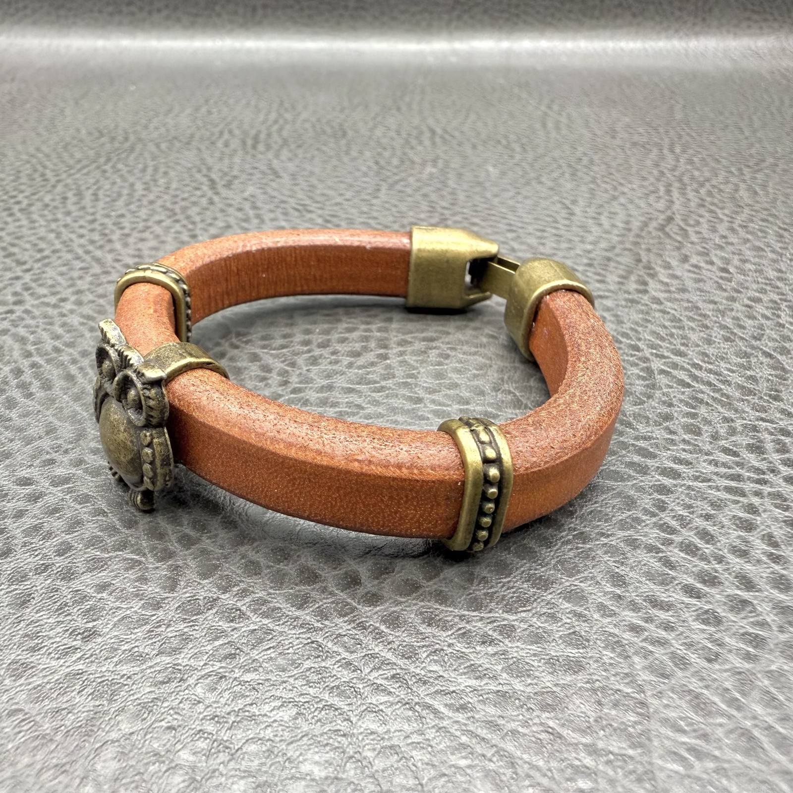 Bracelet Brown Leather Owl Charm Brass Tone Bangle Womens Boho Jewelry 7 Inch