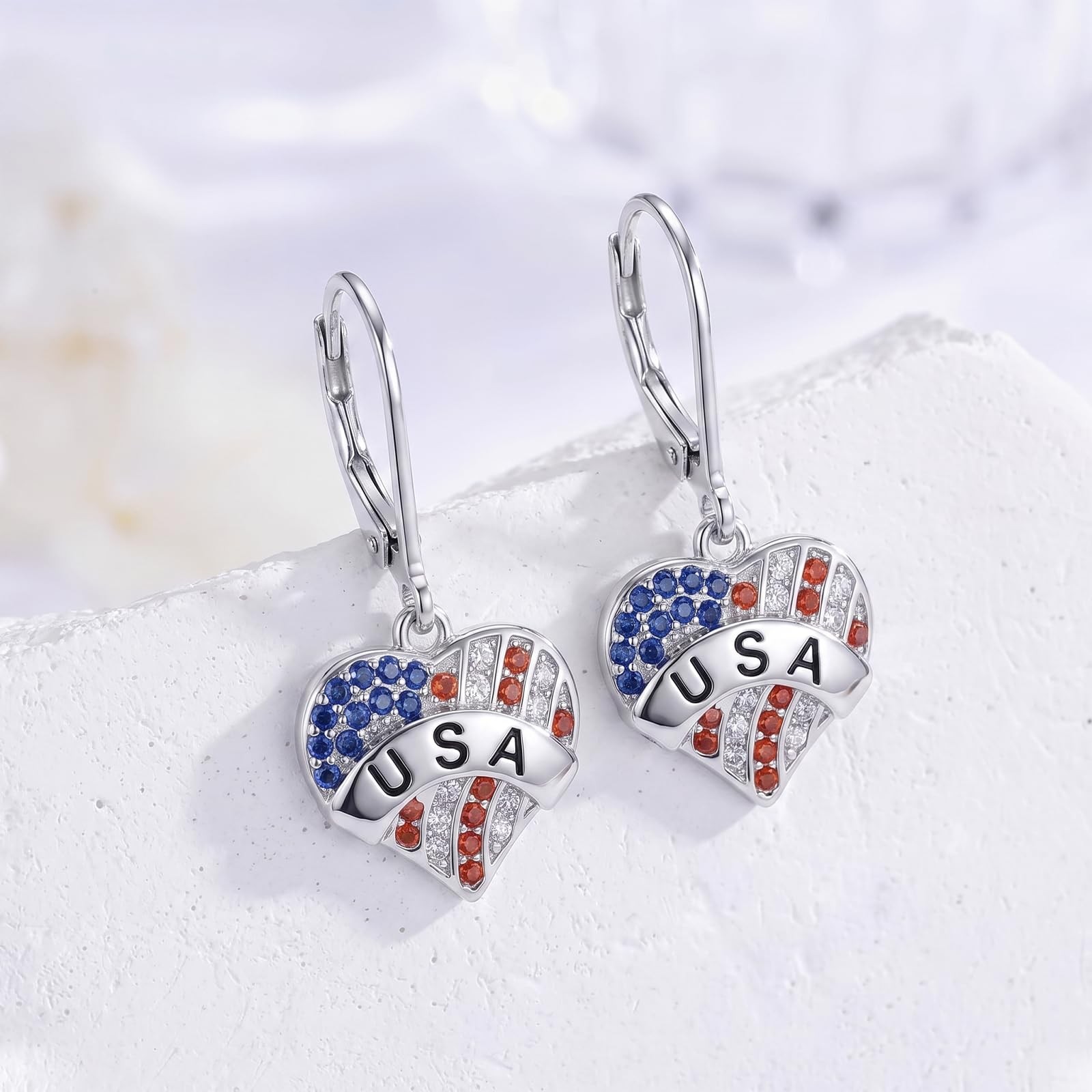 USA American Flag Dangle Drop Earrings for Women Patriotic USA Heart Red Whit…