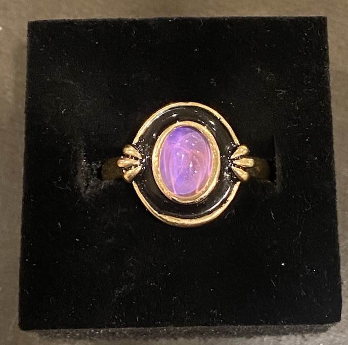 Elegant Gold-Plated Copper Mood Ring | Black Enamel & Oval Glass Stone Size 6
