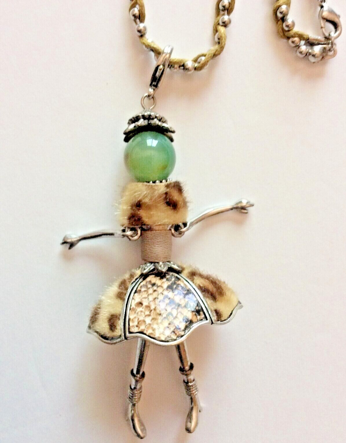 Novelty Marble Head Doll Necklace Pendant Dancing Animal Print Fun Fashionista