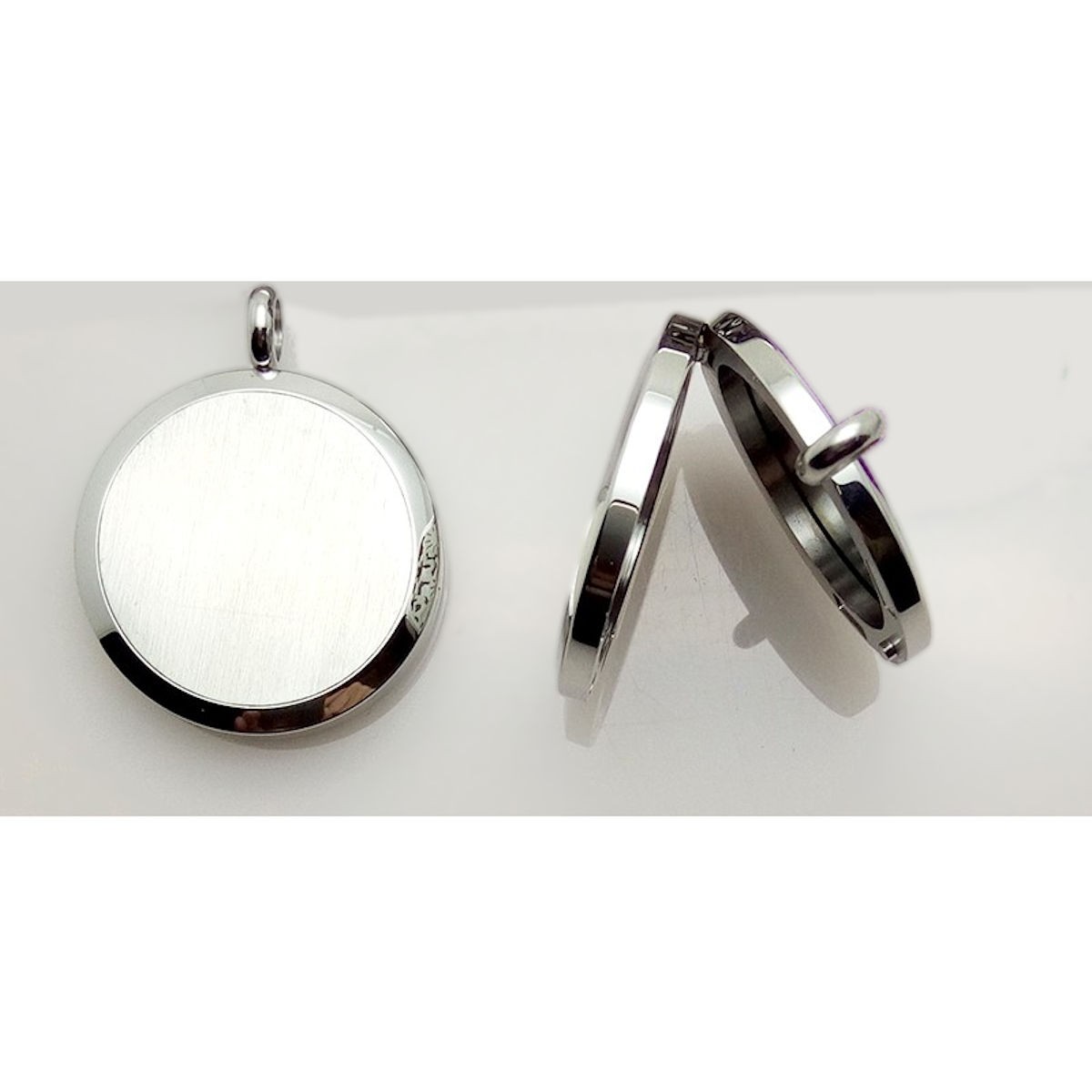 Music Notes Aromatherapy Diffuser Necklace Stainless Steel Locket with Chain
