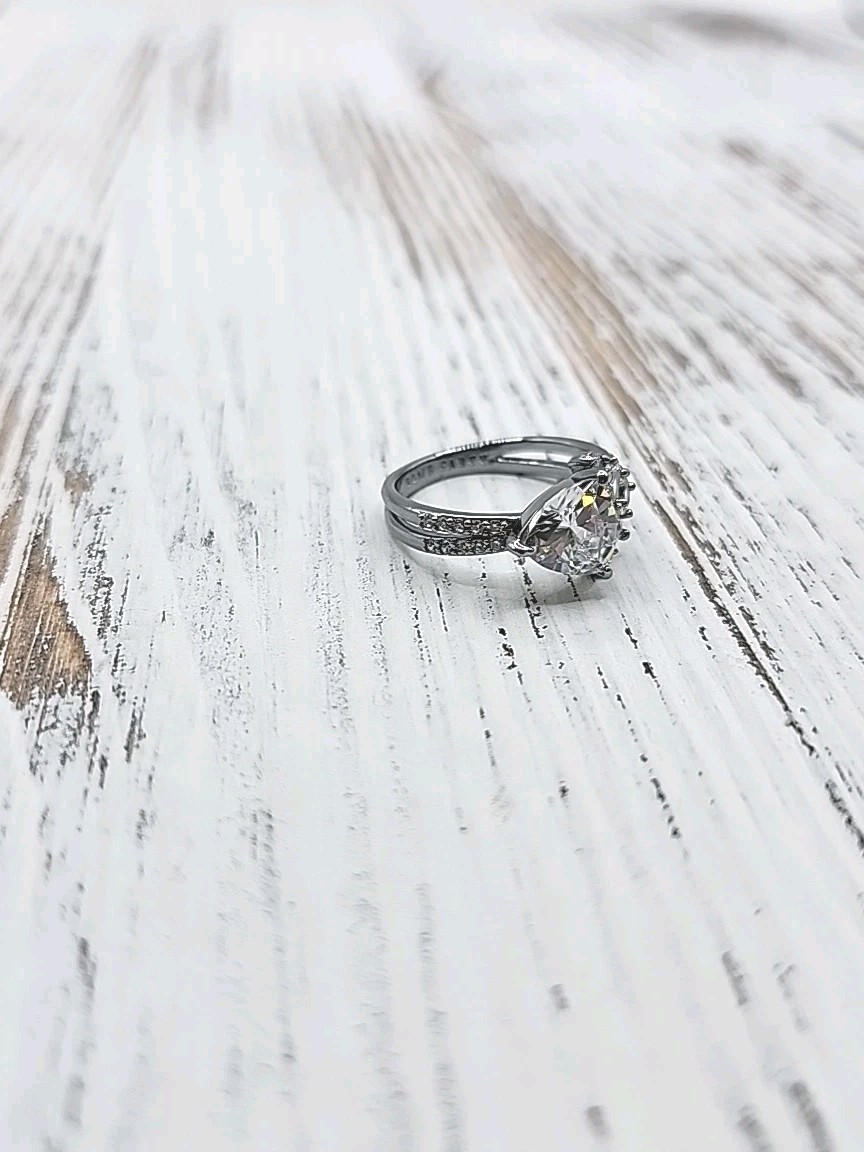 Bomb Party Silver Tone Cubic Zirconia Ring Size 7