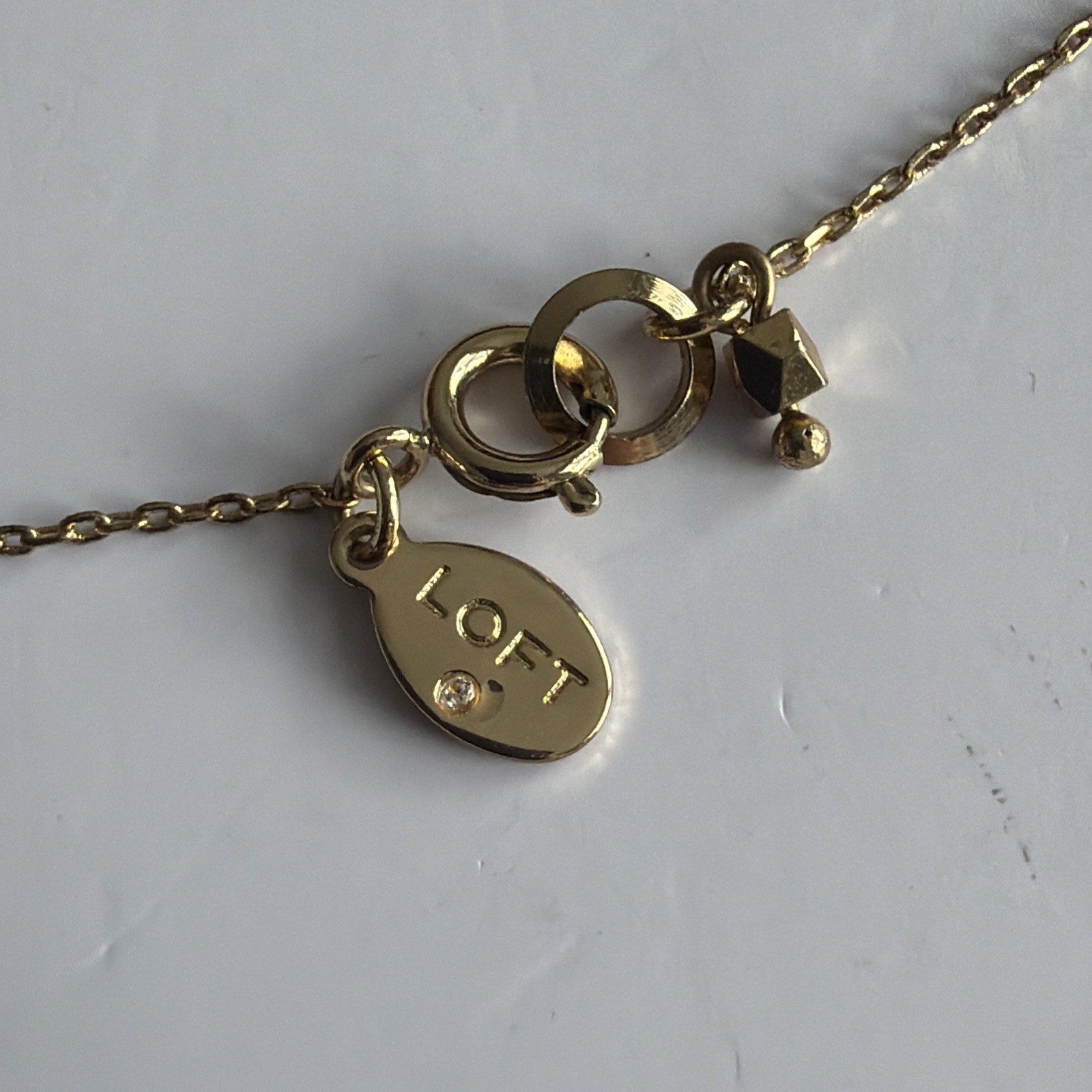 Loft pendant necklace, gold tone, 3 gold tone drop circles/ Very Good Condition