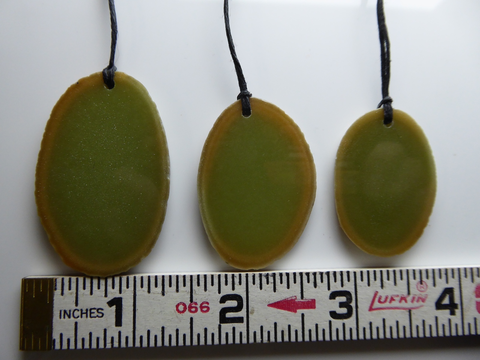 Phosphorescent Glow In The Dark Ye Ming Zhu Yeh Ming Ju Raw Slice Pendant 1 Pc