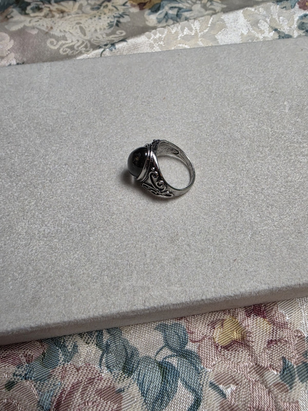 Mood Ring Size 6.25 Silver Tone Color Changing Nice Design Good Quality