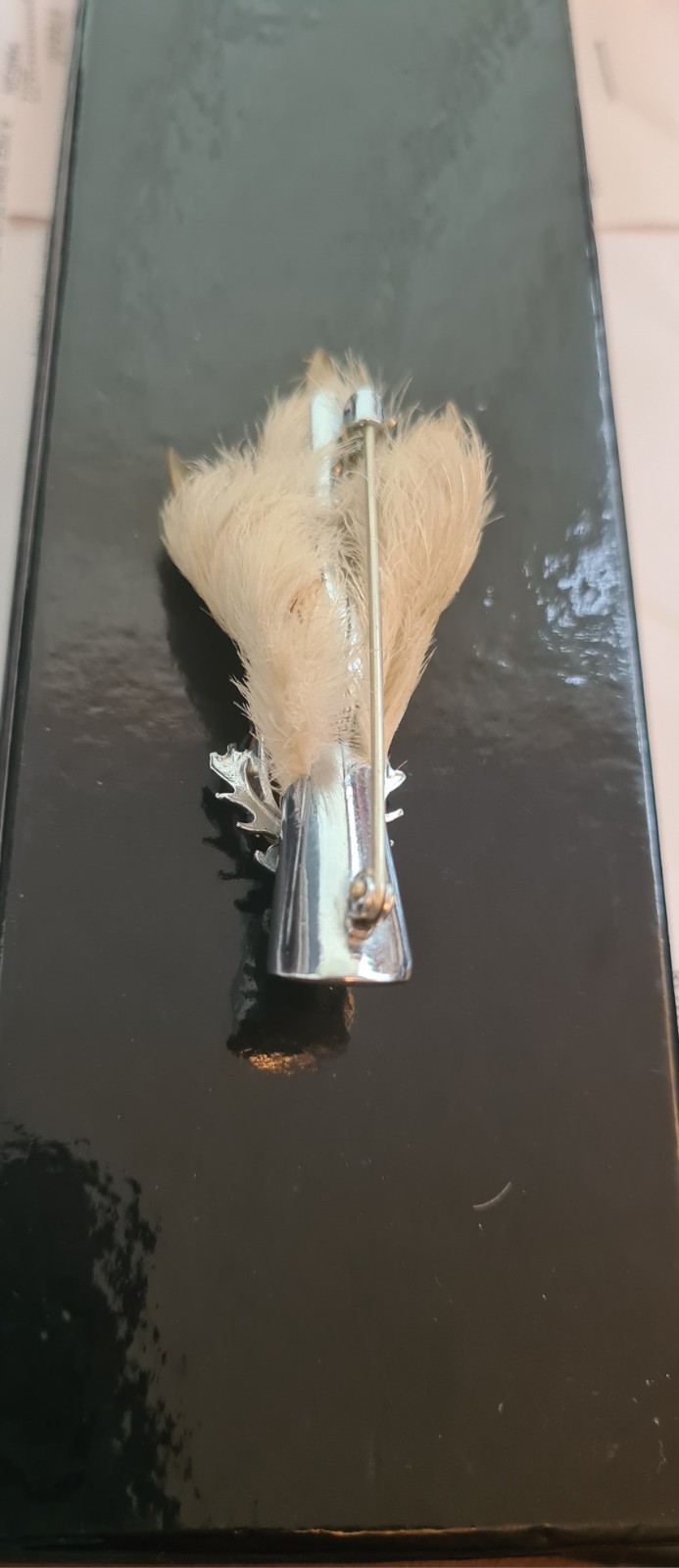Scottish Mizpah Silver Tone Lucky Grouse Foot Claw With Orange Stone. Very Good.