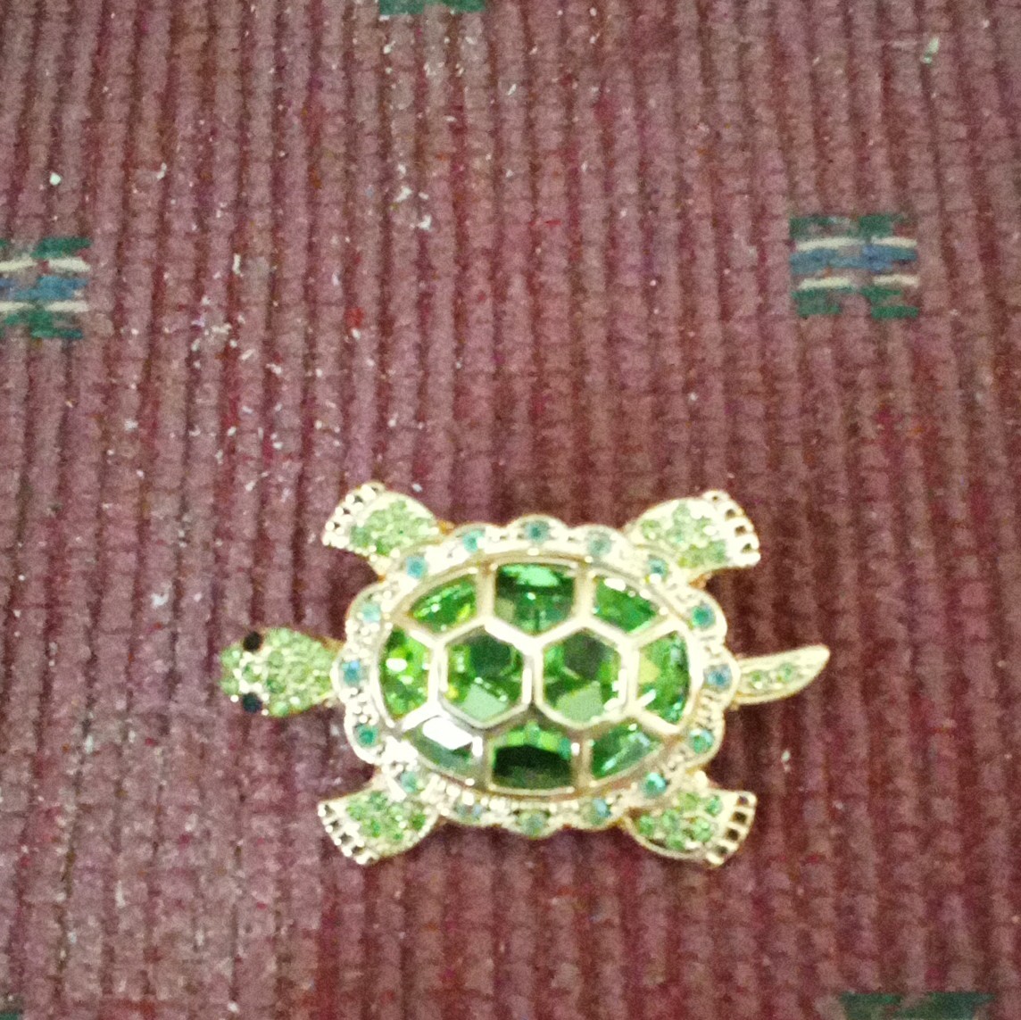 Gold Tone Green Crystal & Rhinestone Turtle Brooch Pin, Animal Theme