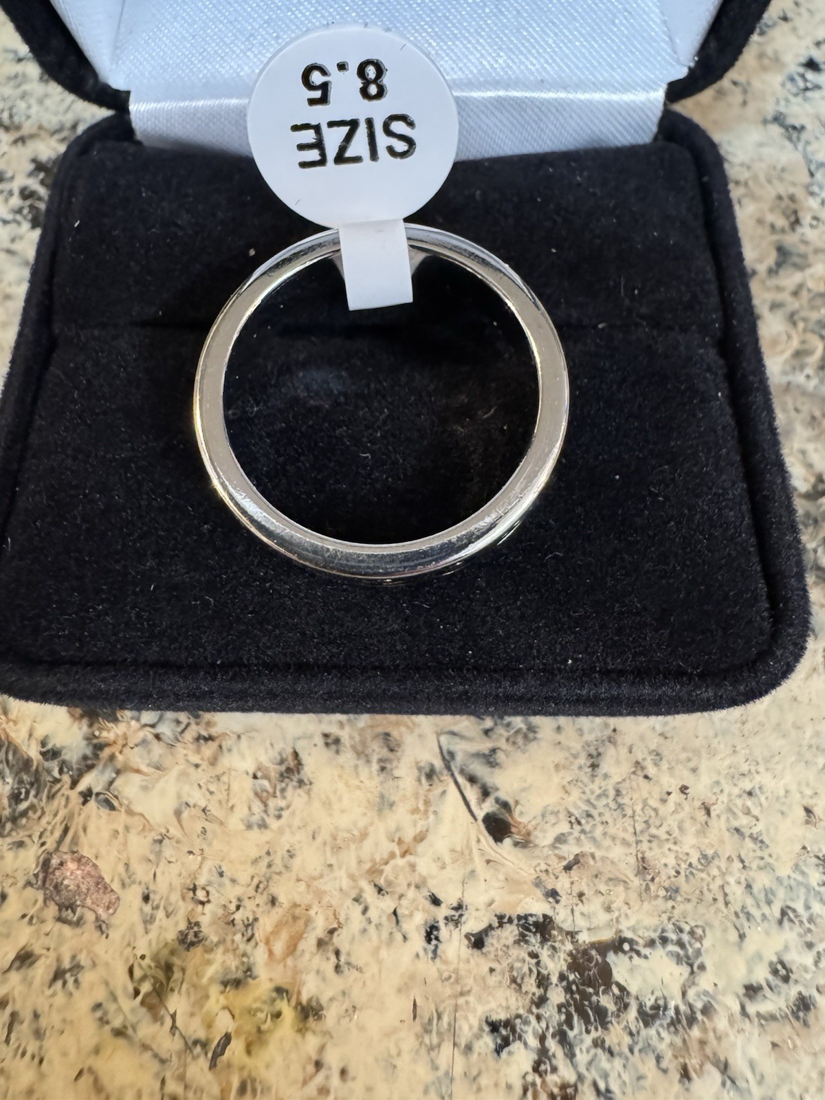 2028 JOSTENS “Companion” Class Ring Band Graduation Ring 2028 size 8.5 New
