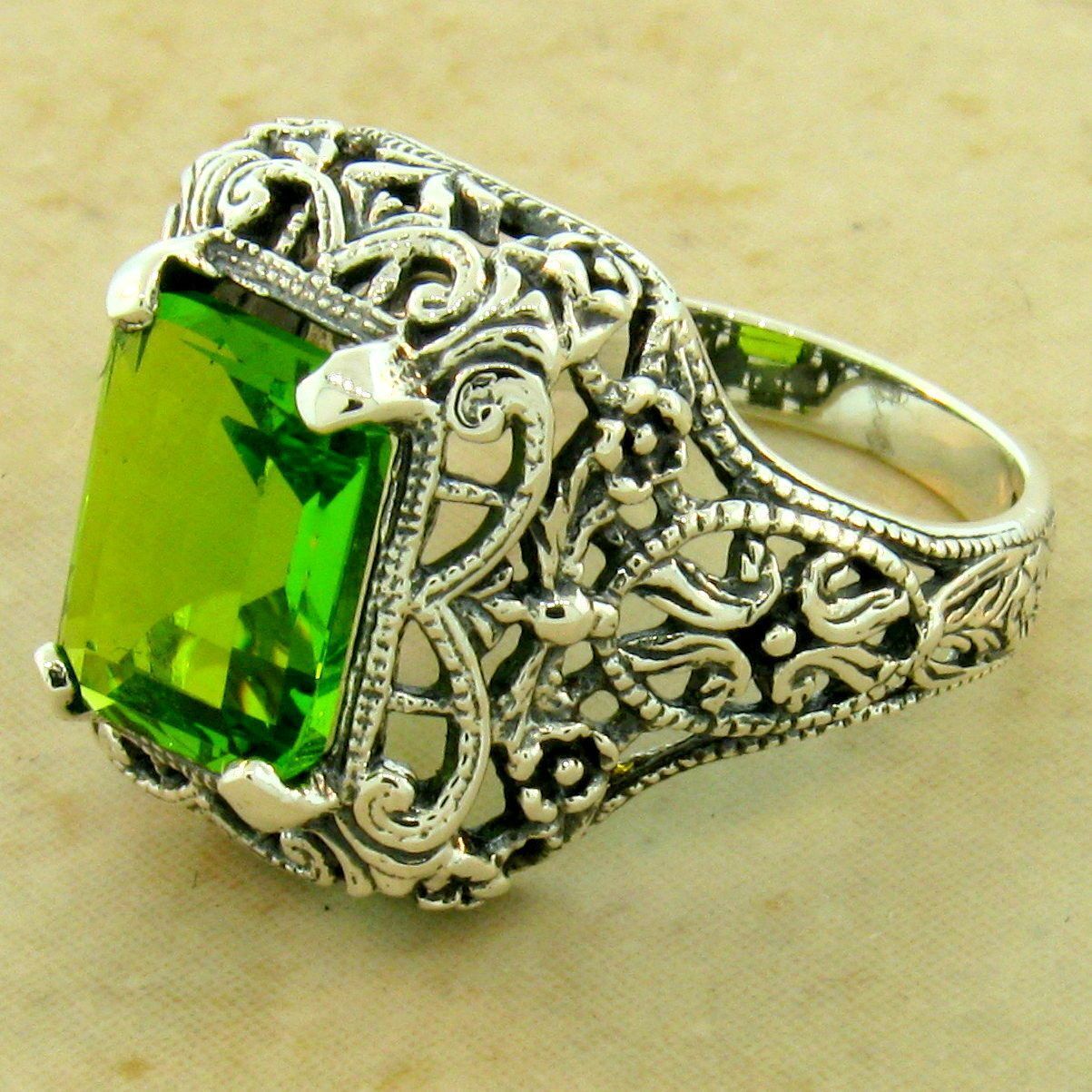 ANTIQUE STYLE 925 STERLING SILVER FILIGREE SIMULATED 2.6 CT. PERIDOT RING #1125