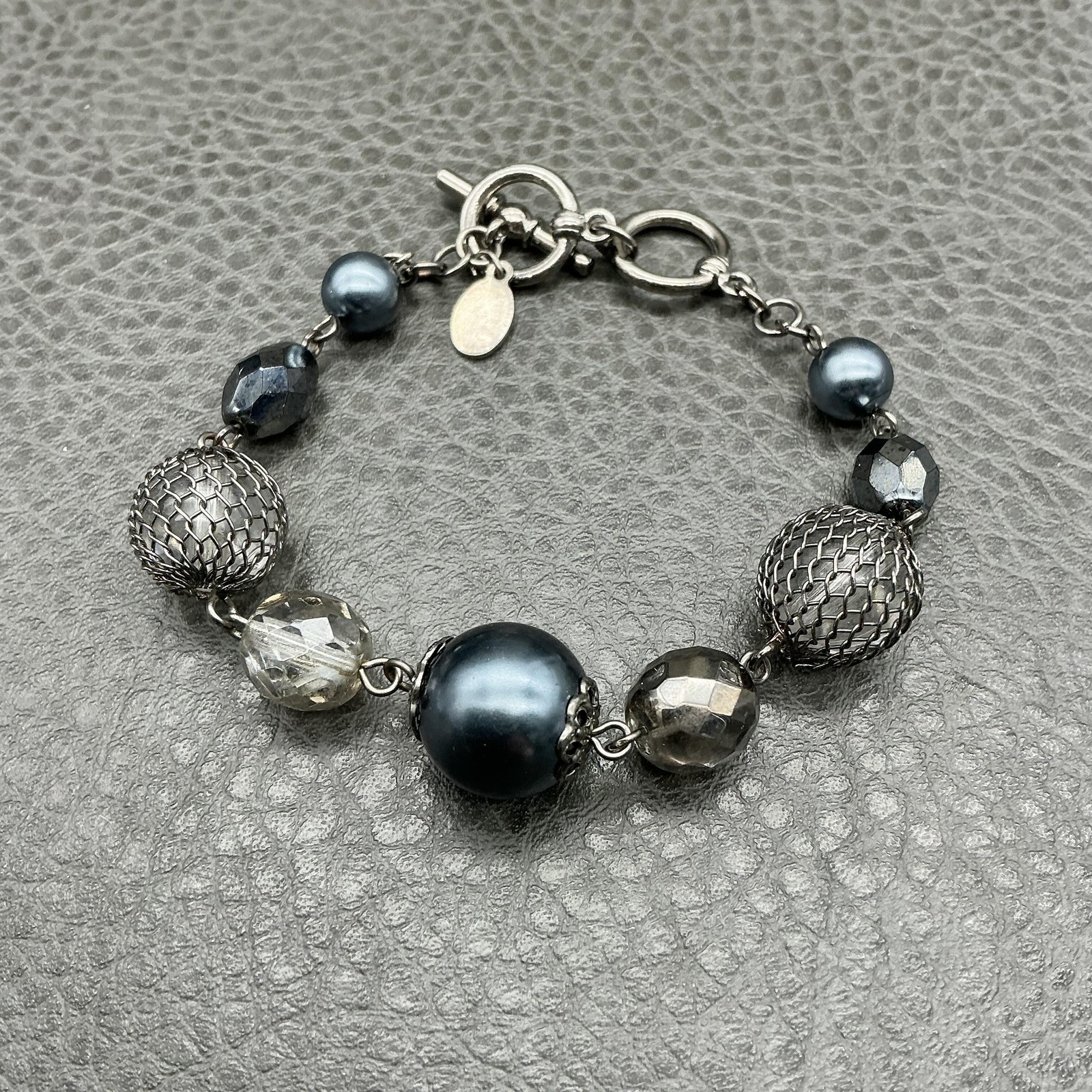 Cookie Lee Bracelet Silver Tone Gray Beaded Womens 8 Inch Toggle Clasp Jewelry