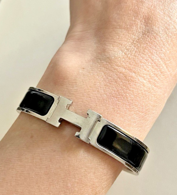 Authentic HERMÈS Clic H Bracelet PM – Black Enamel Palladium w/ Box & Pouch