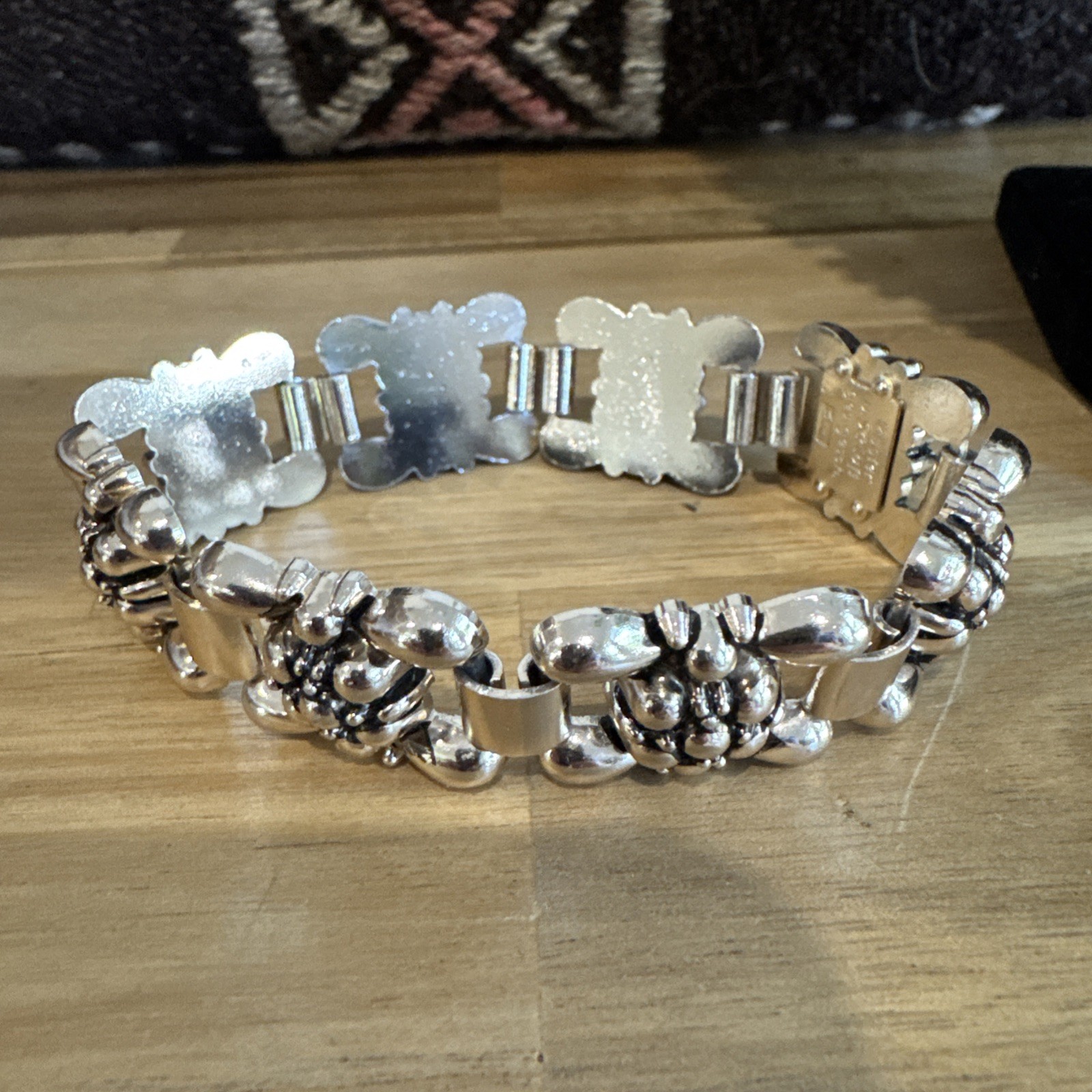 Vintage Muster U Schloss Aluminum Jewlery -Necklace Bracelet + Clip on Earrings