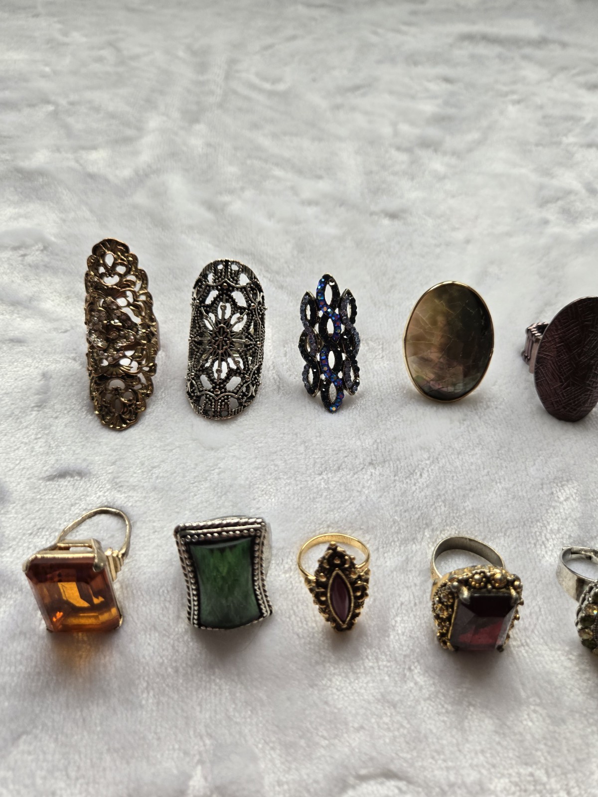 Huge Lot 55 Pc Mixed Rings Vintage to Modern Estate Jewelry Assorted Styles #02