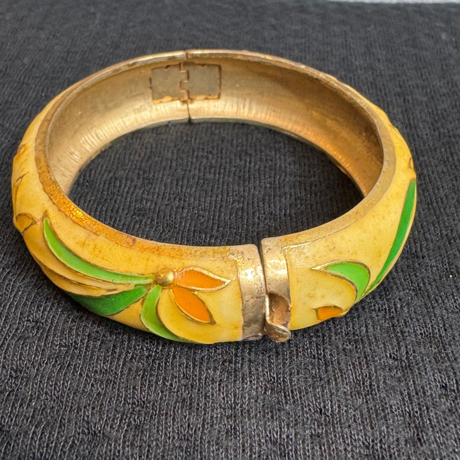 Vintage Cloisonne Bangle Bracelet Hinged Brass Heated Enamel Floral Asian Art