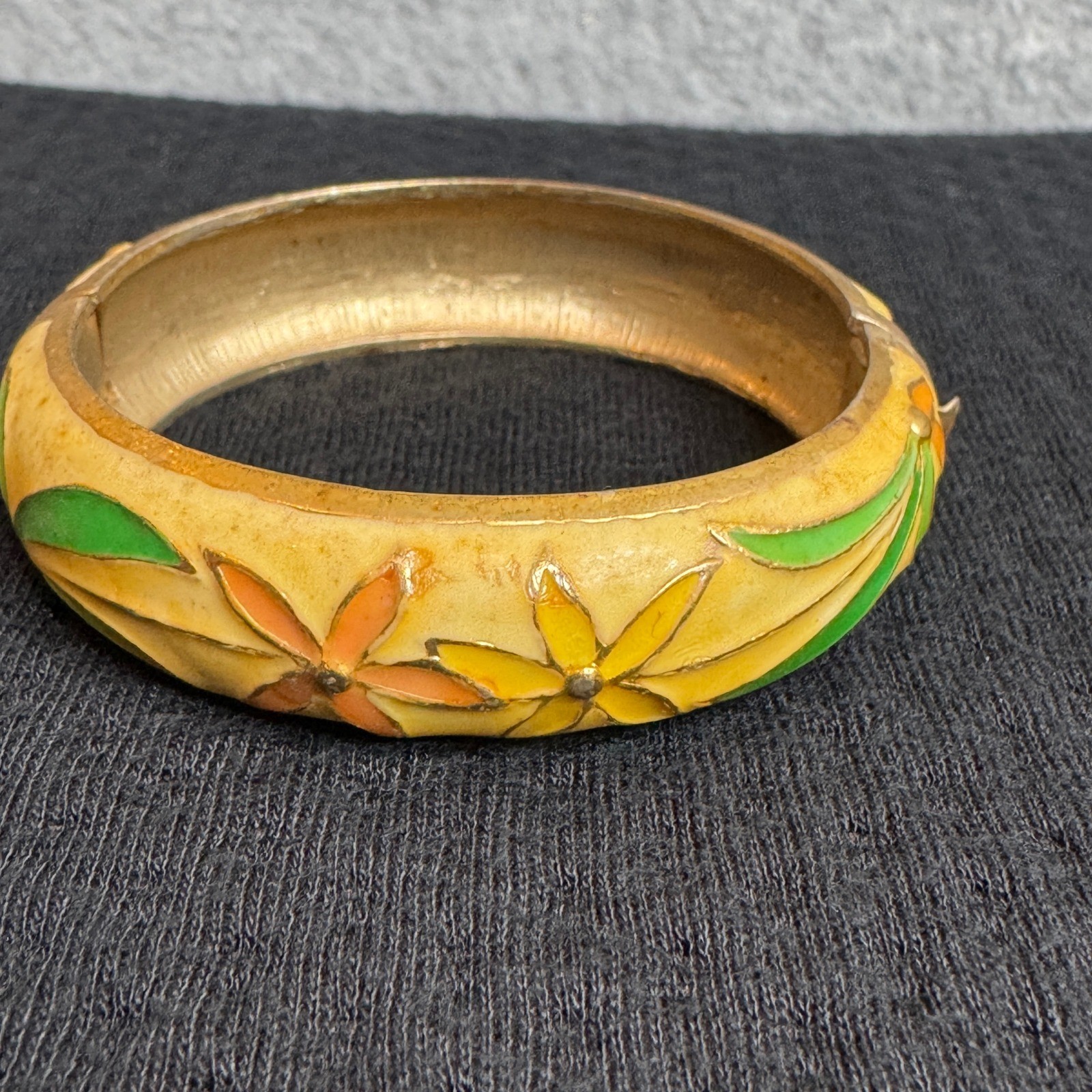 Vintage Cloisonne Bangle Bracelet Hinged Brass Heated Enamel Floral Asian Art