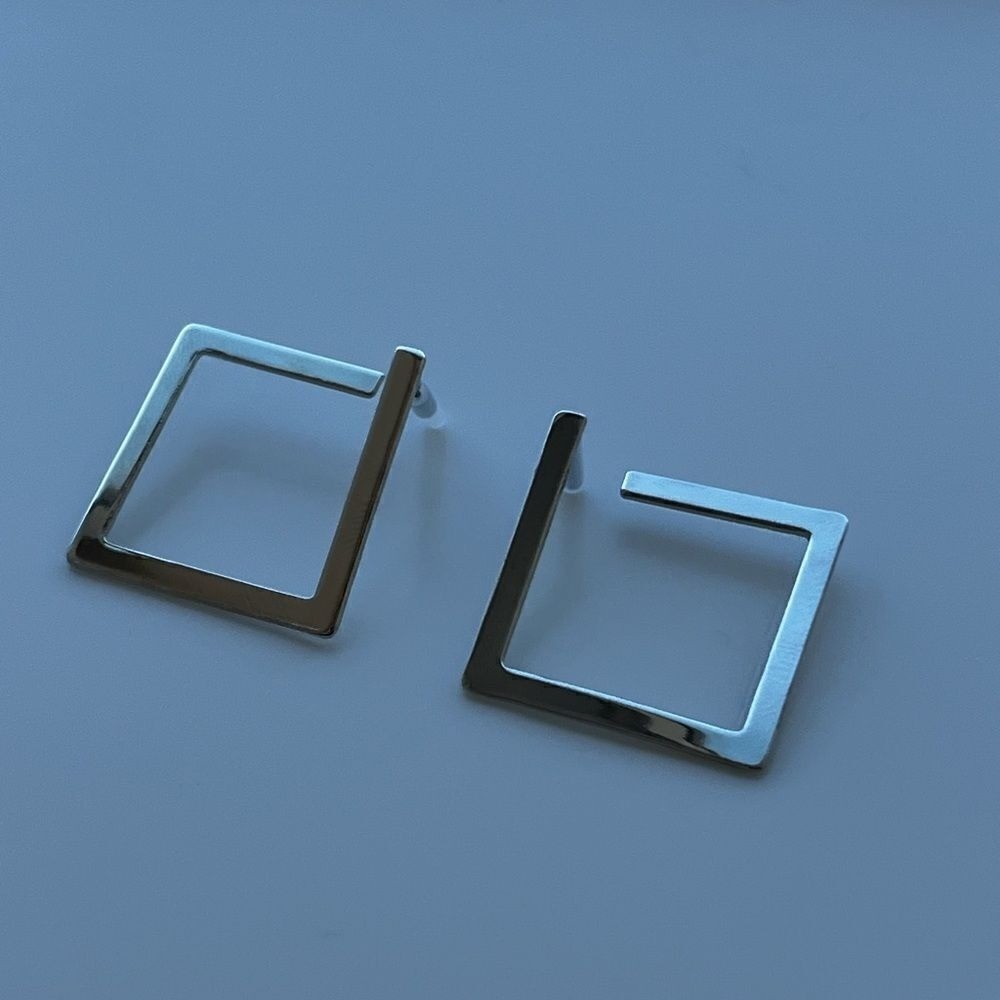 Geometric Design Cuff Hoop Earrings