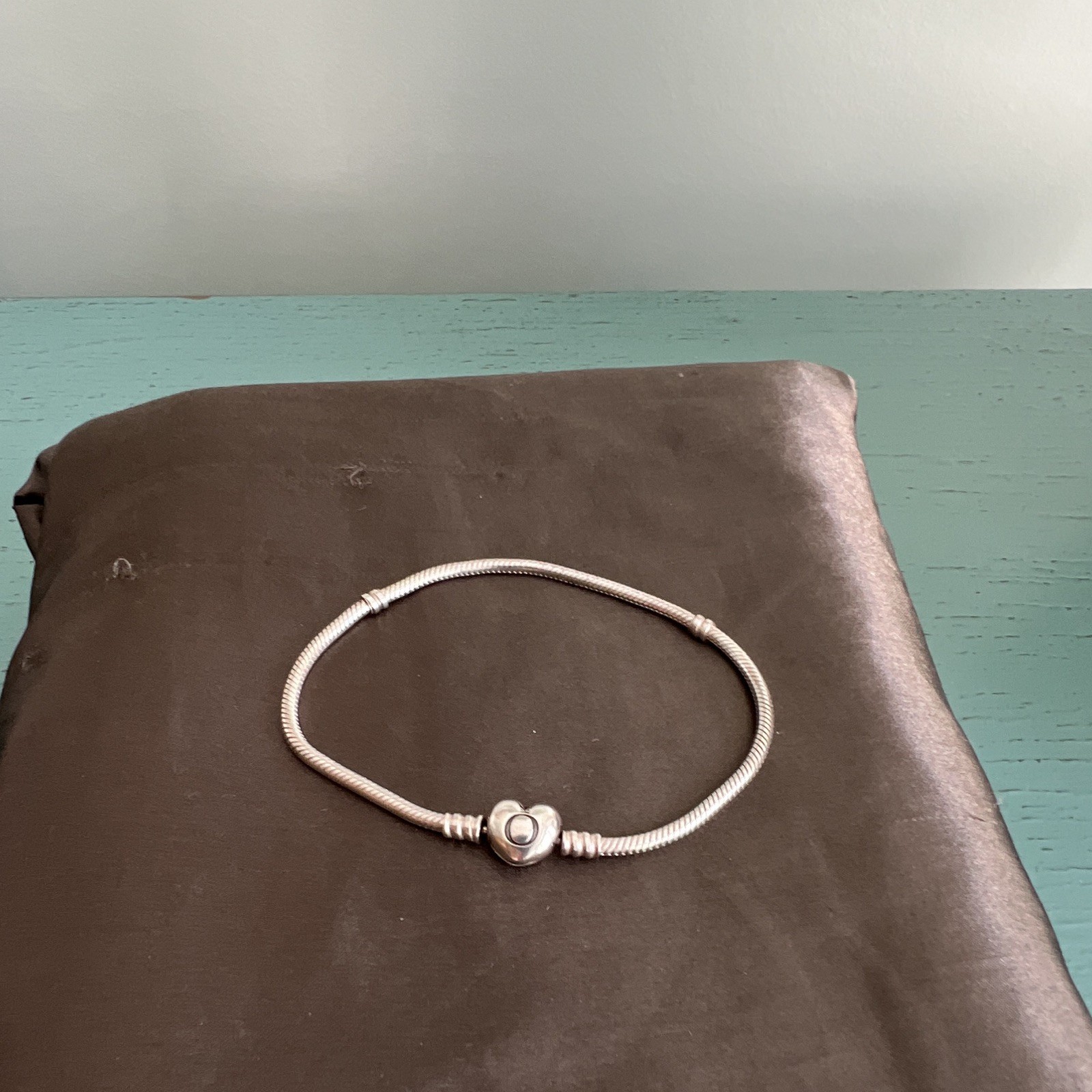 PANDORA 925 Sterling Silver Snake Chain Heart Clasp Bracelet 9 in