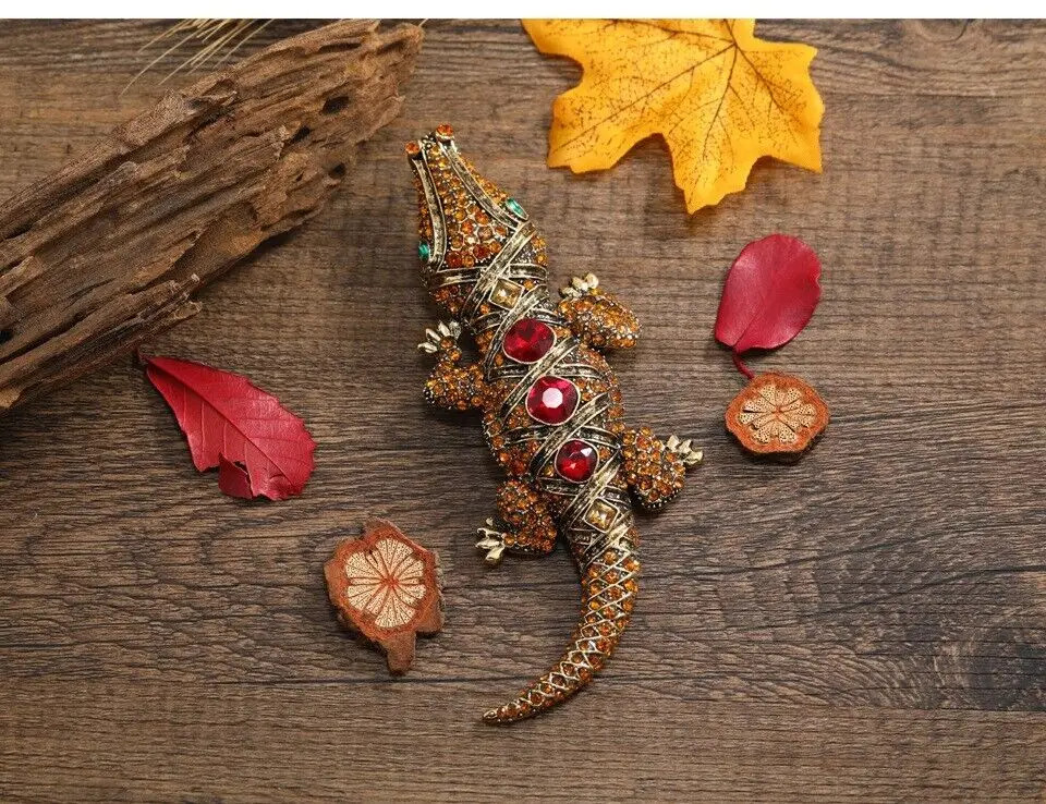 Classic Brown Animal Brooch Pin Pendant Rhinestone Crystal Gift