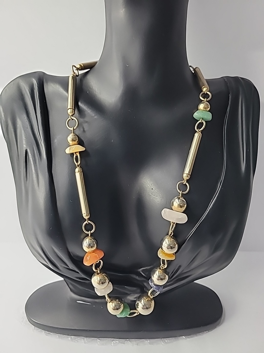 Vintage Gold Tone Beaded Necklace Mixed Stone Chips Bar Link Statement Jewelry