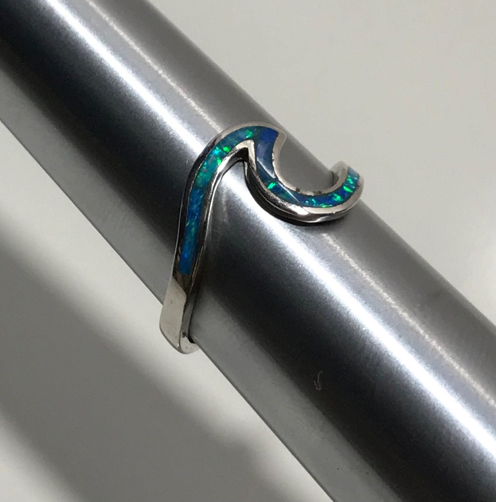 925 Sterling Silver Synthetic Opal Ring – Hawaiian Inlay Ocean Wave
