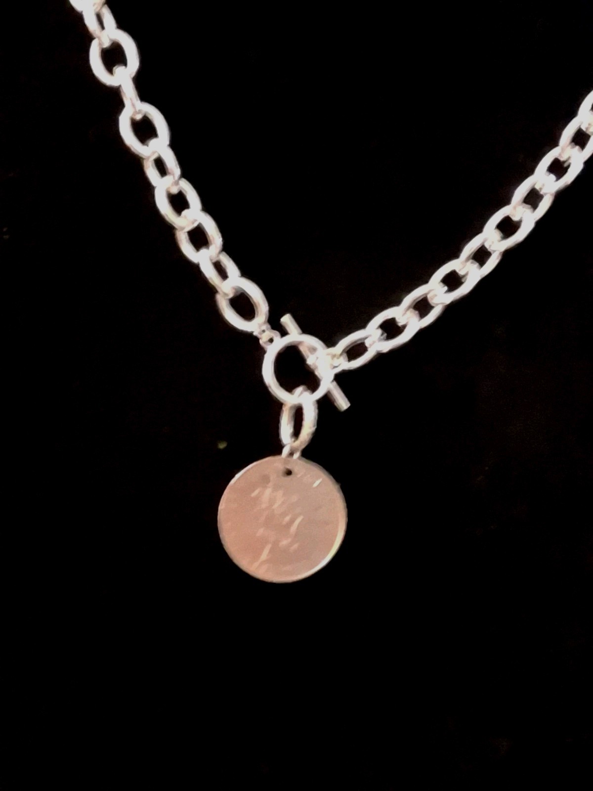 18 Inch Silvertone Oval Link Chain With A Coin Pendant (1Franc)