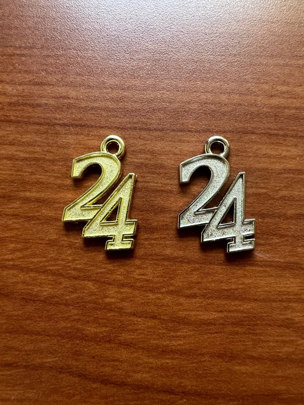 Graduation Tassel Charm Yeardate 1990-2023