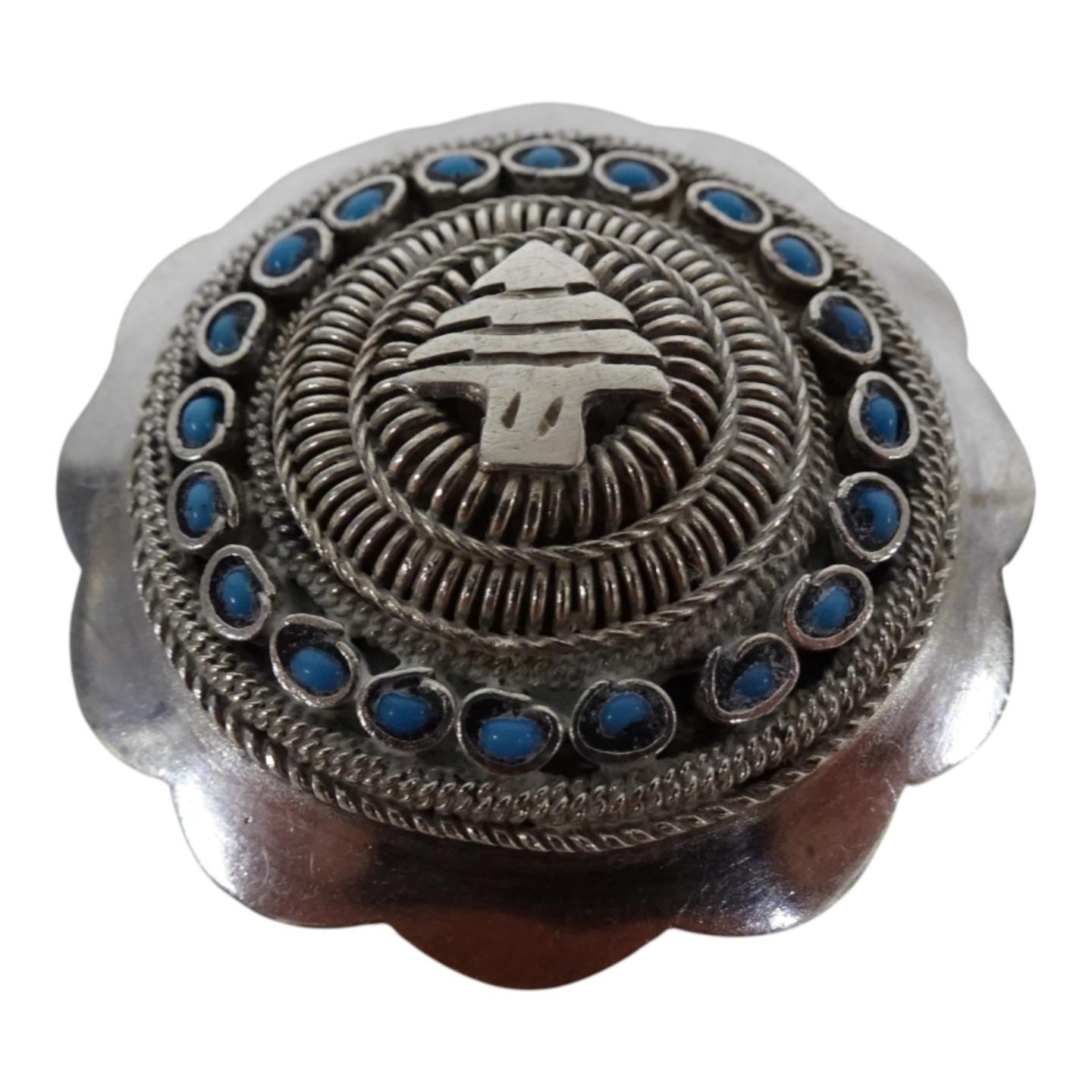 Southwestern Pin Silver tone metal w Turquoise Scalloped Round Tree in Middle