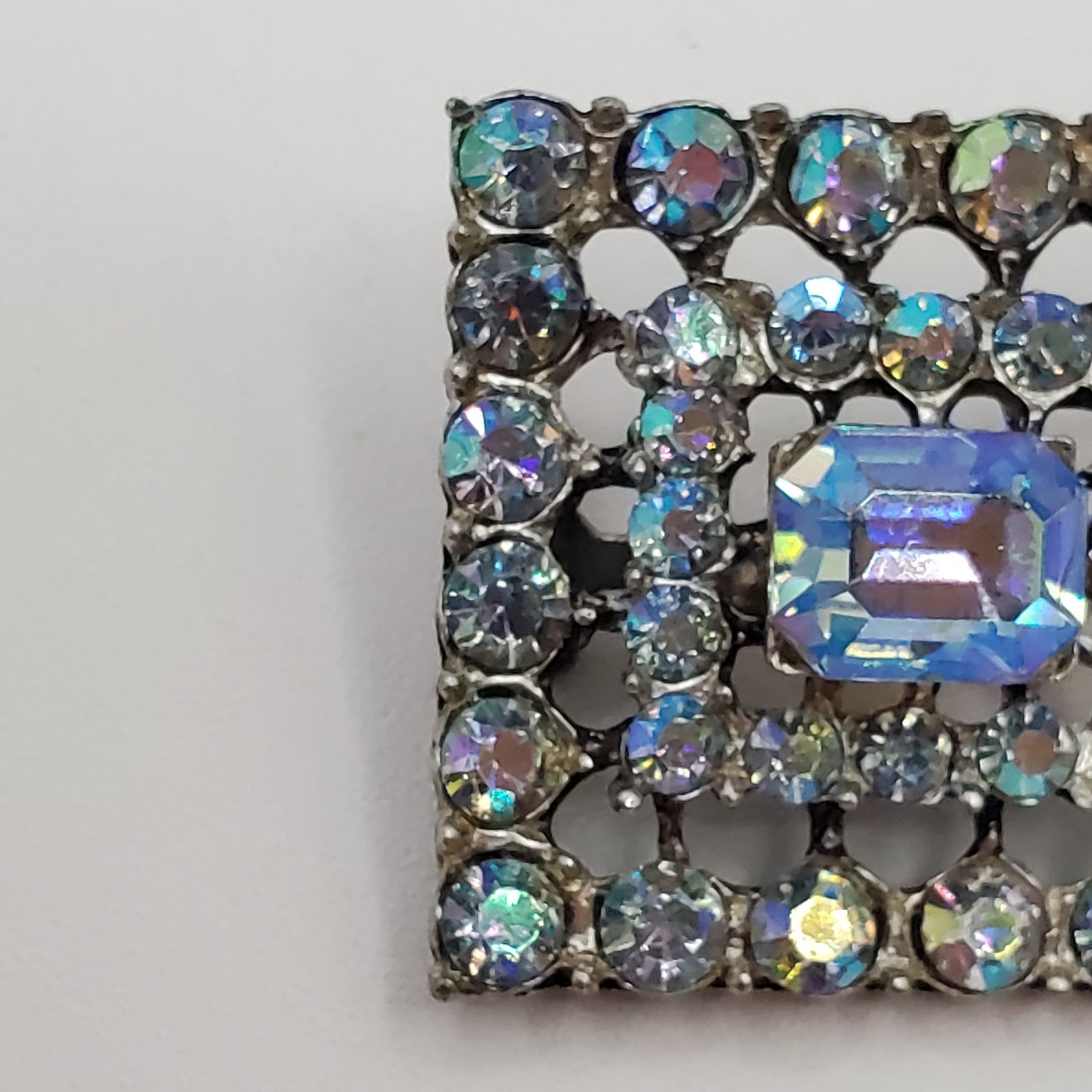 VTG Aurora Borealis Crystal Brooch 1in Square Silver Tone Blue Layered AB Pin