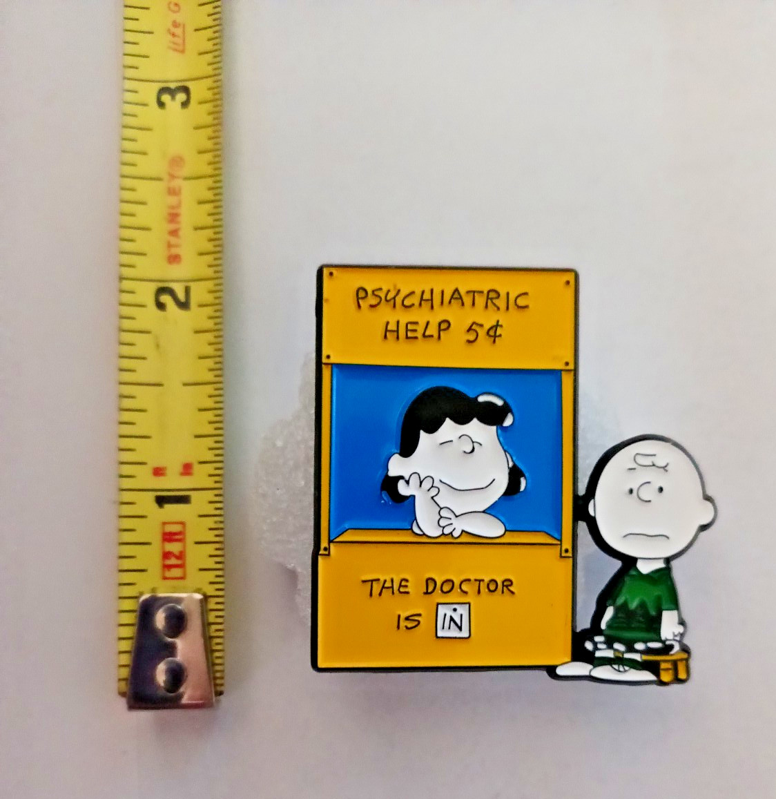 CHARLIE BROWN- ENAMEL PIN-SHIP ALL THE PINS YOU BUY FOR $4.99-VISIT OUR STORE