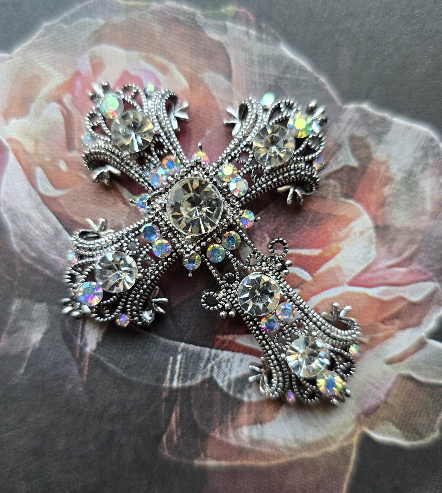 Magnetic Silver Crystal Cross Brooch. Christmas brooch, Easter brooch. Cross pin