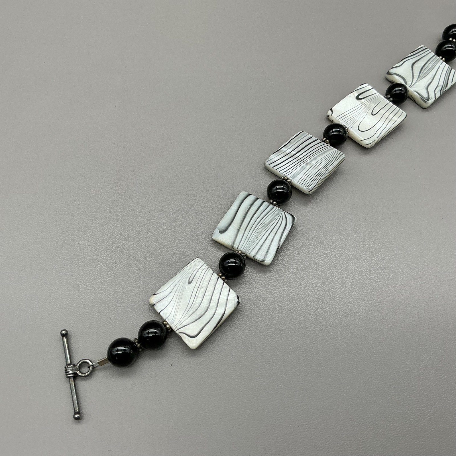 Donna Dressler Necklace Bracelet Earrings Set Black White Beaded Square Design