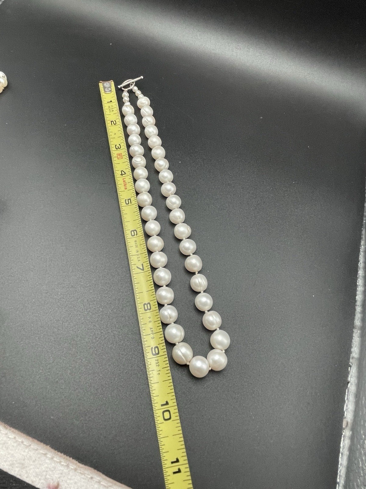 🔥 VTG LARGE STATEMENT FRESH WATER HAND KNOTTED PEARLS TOGGLE CLASP NECKLACE