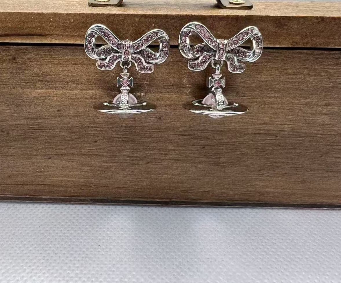 Unused Vivienne Westwood Earrings OCTAVIE Ribbon Orb Pink Silver 0.78 x 0.59 in