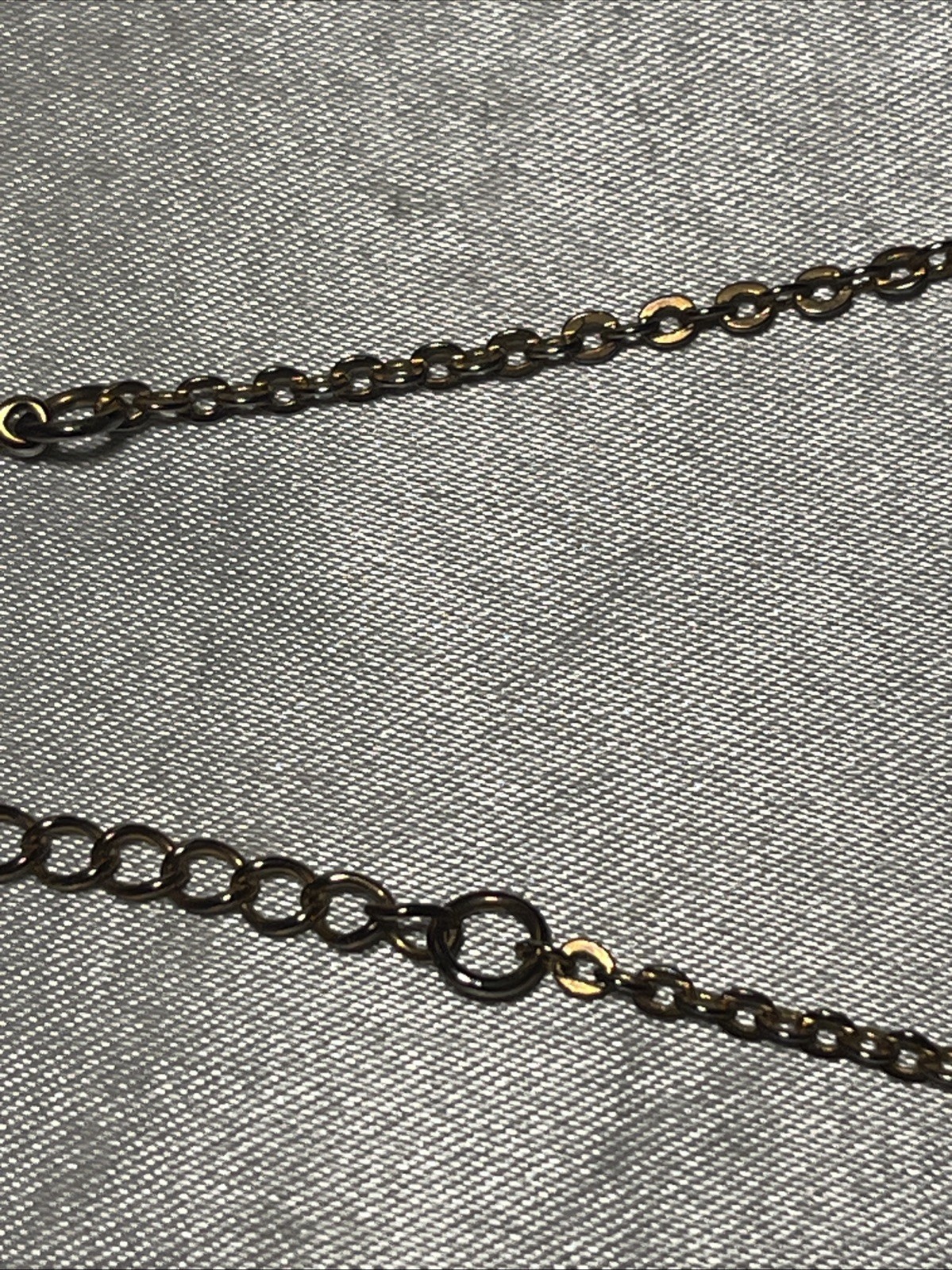 Cookie Lee Green Glass Bead & Gold Tone Leaf Necklace 14-18”
