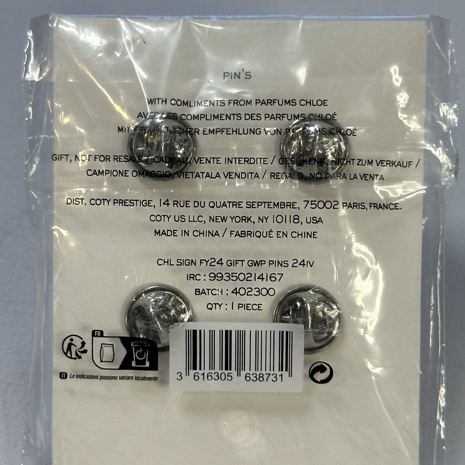 Chloe Limited Pin Badge Set of 4 Brooch Pins Chloe Parfum Flowers New Sealed
