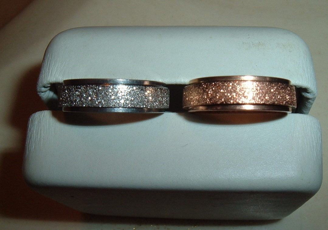 4 NEW SPINNER RINGS SILVER & MIXED TONES WITH GEMS NICE LOT ALL SIZE 7