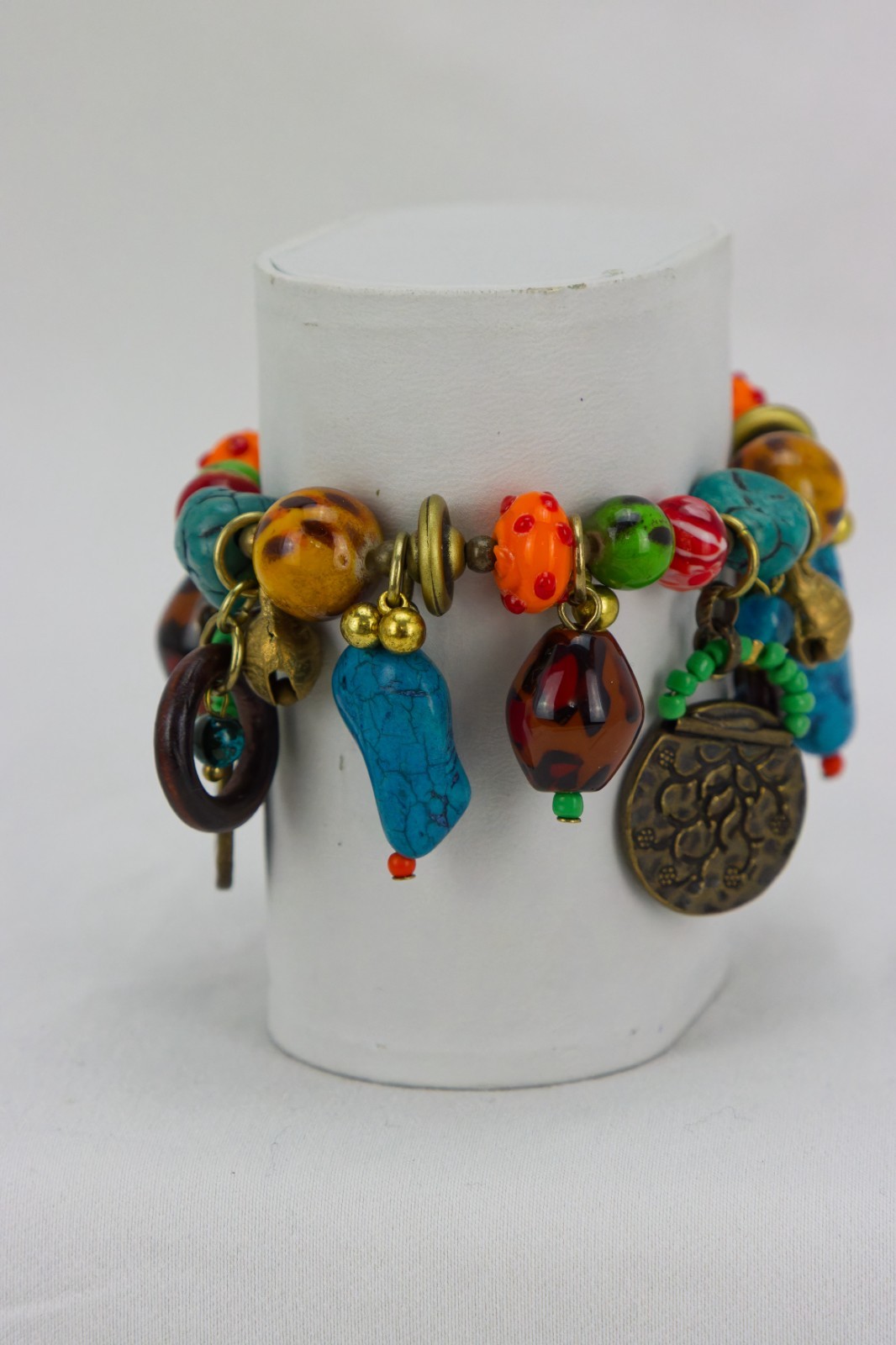Treska Stone, Glass, Resin and Metal Stretch Bracelet, 71gr