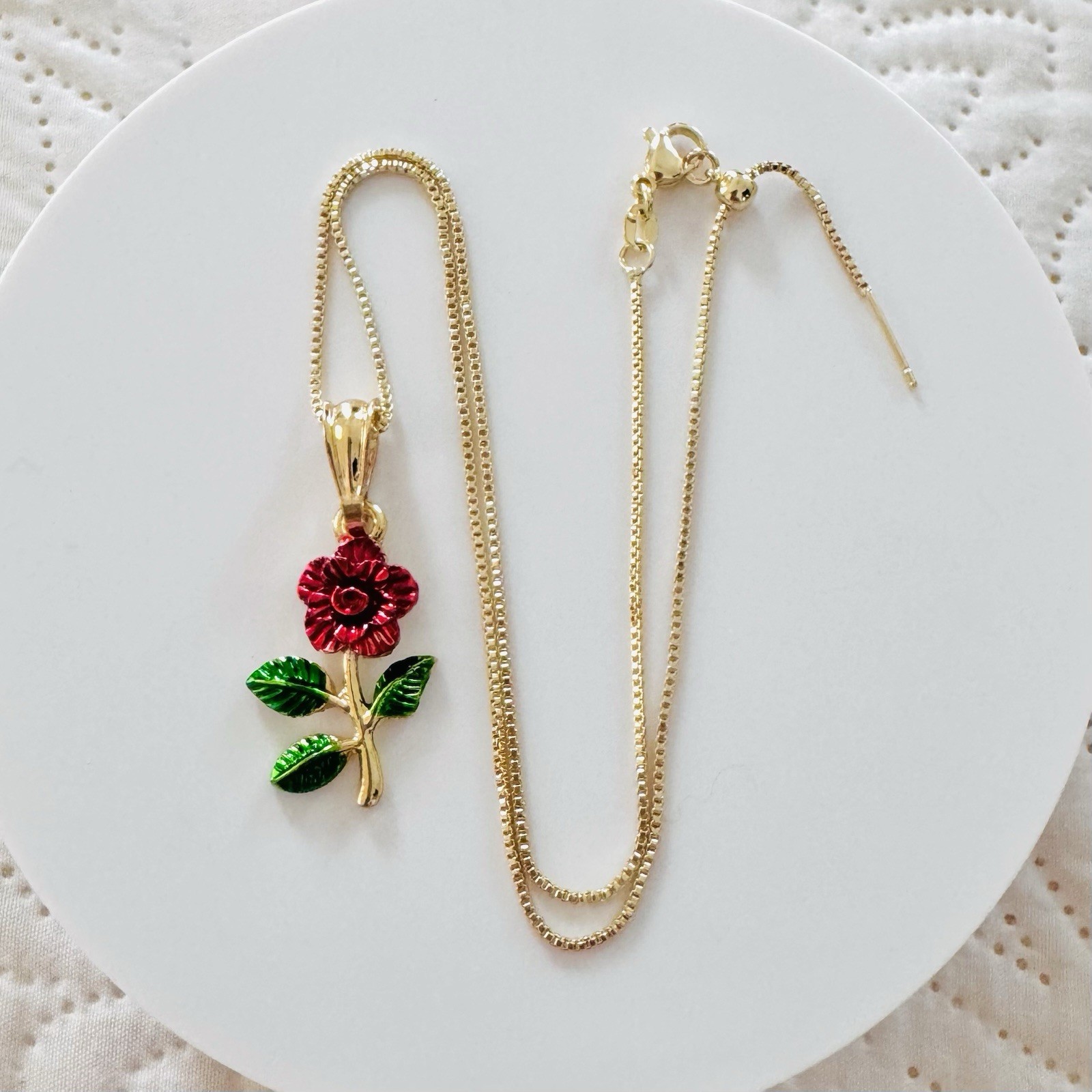 14K Gold Plated red Flower Charm Pendant Necklace Box Chain Lobster Clasp