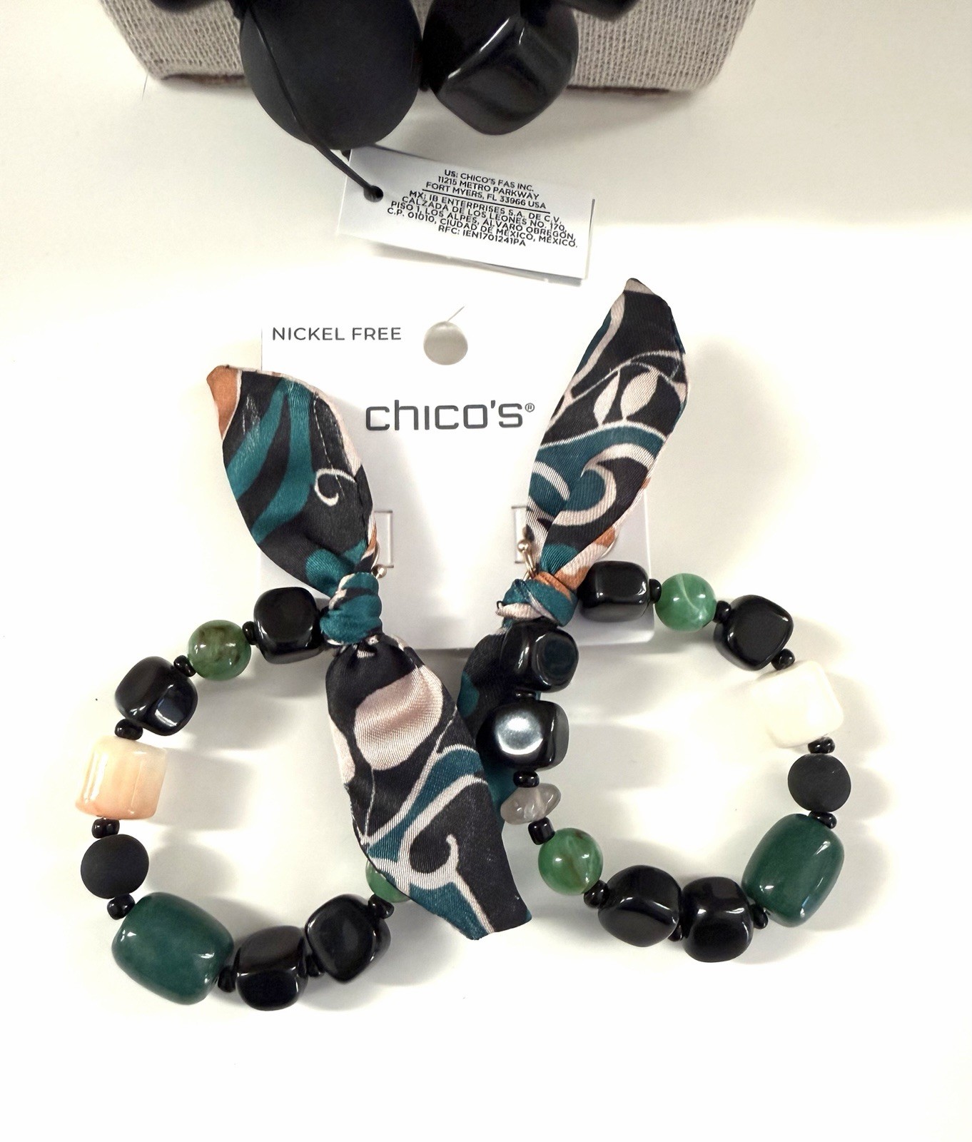 Chicos NWT Scarf Necklace, Stone, Glass & Lucite with Matching Earrings